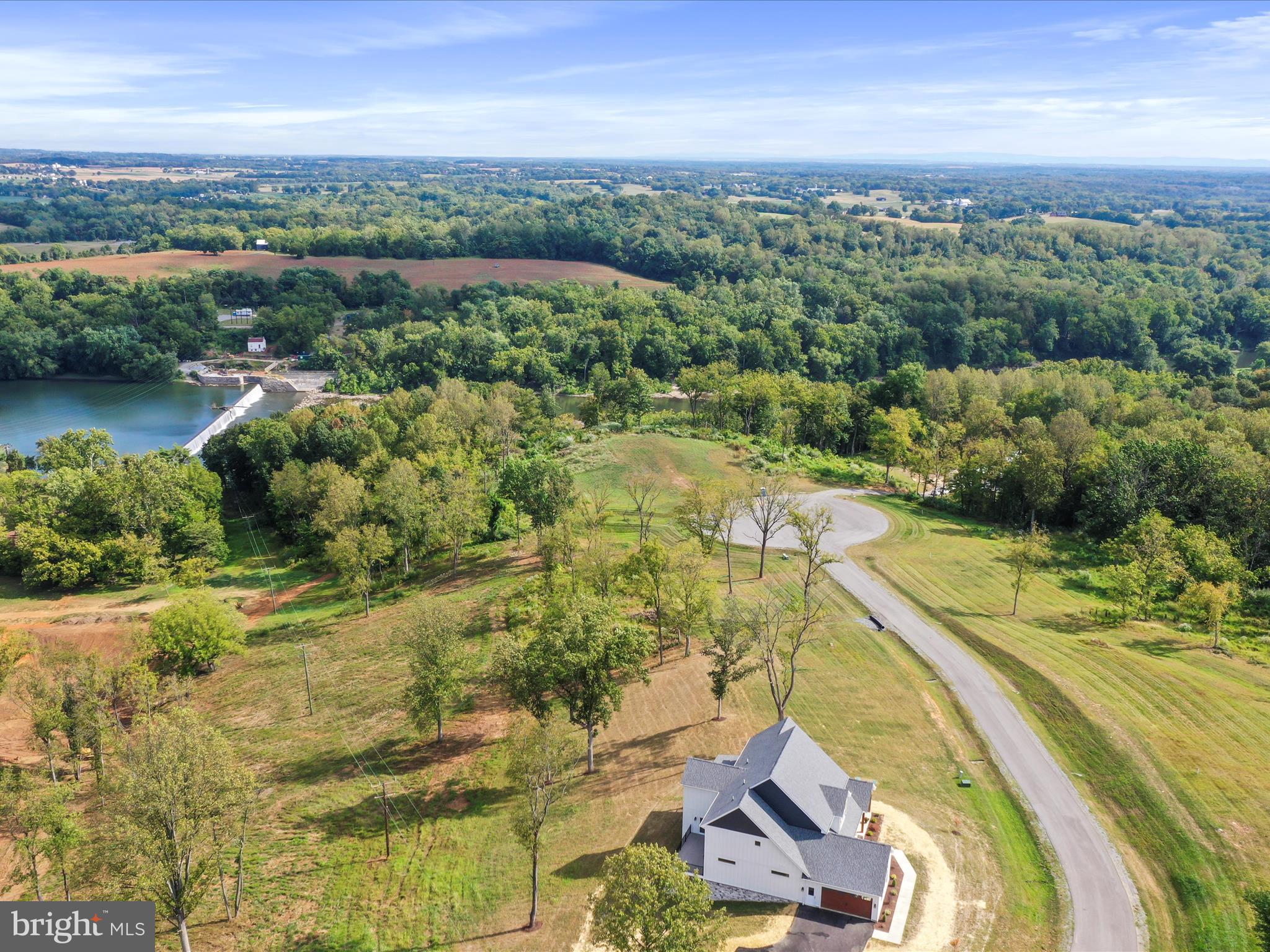 BELLA VISTA - Residential