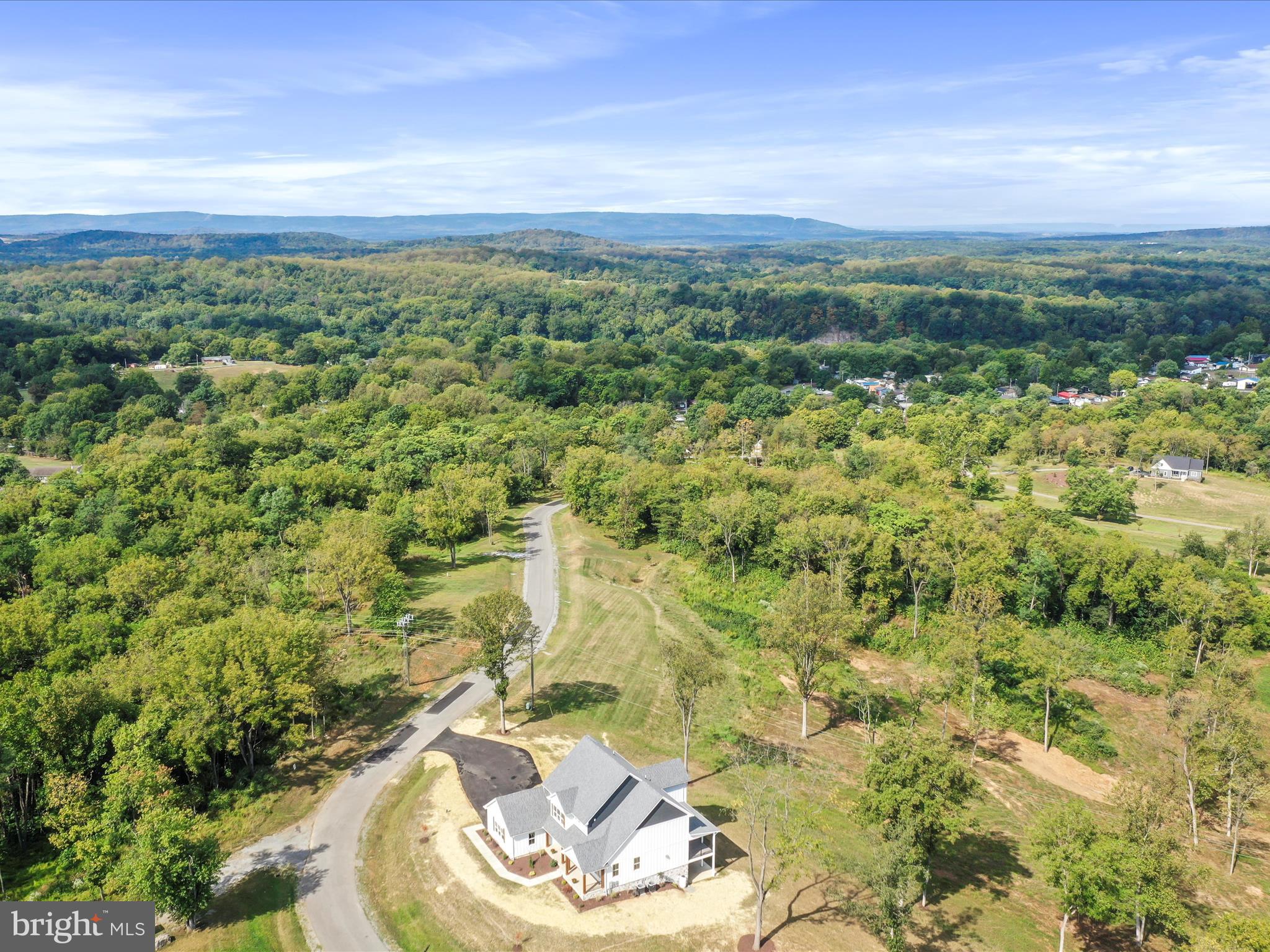 BELLA VISTA - Residential