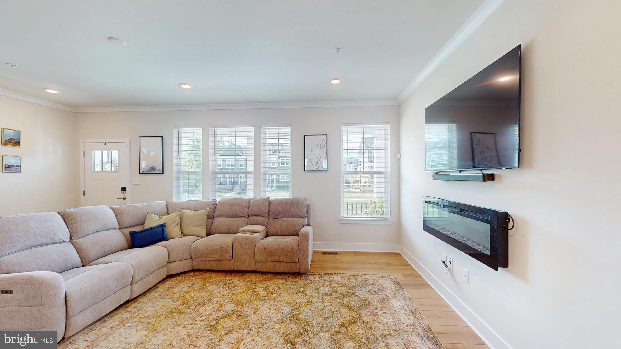 PARKSIDE PRESERVE - Residential