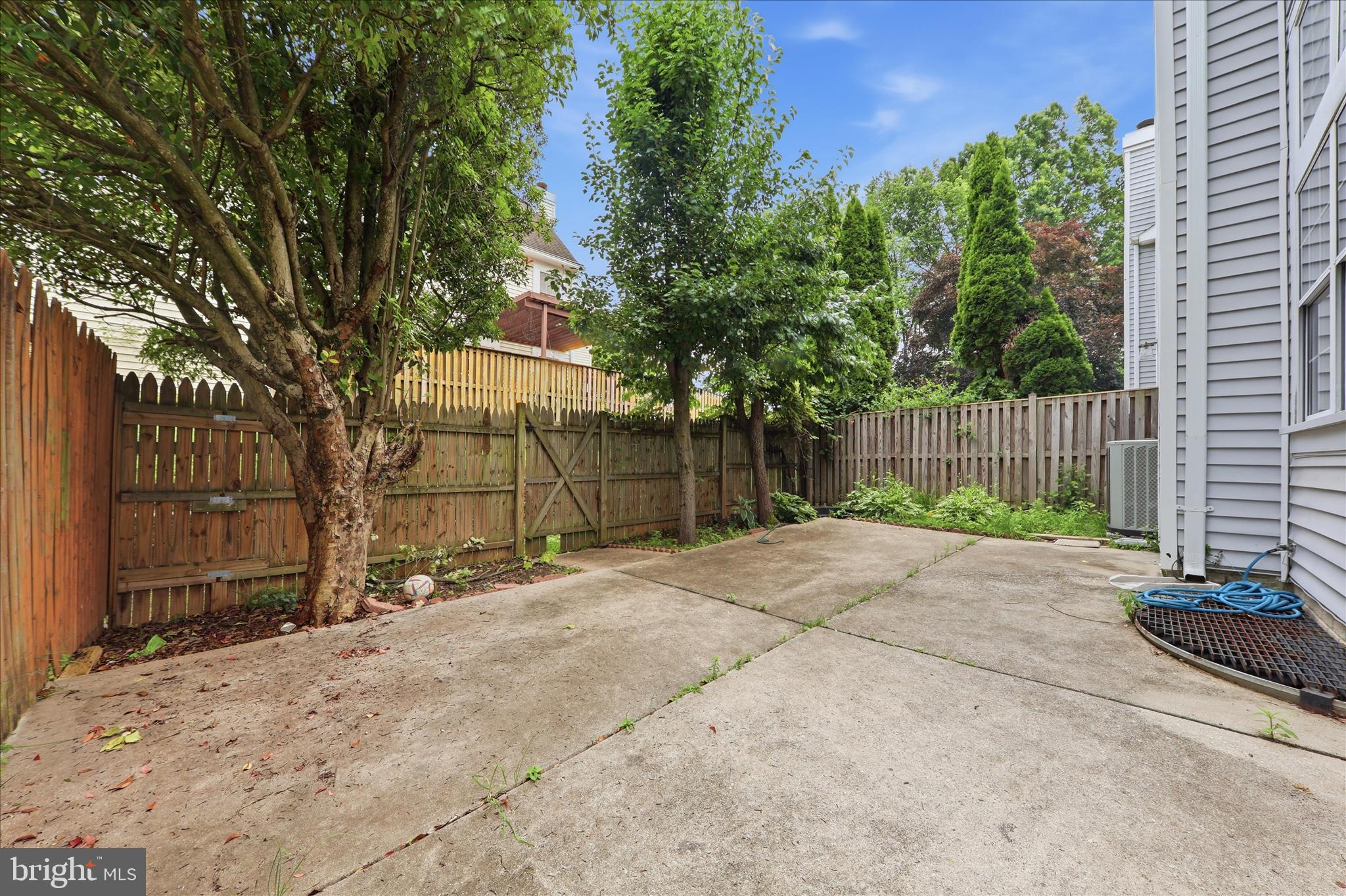 LONG GATE - Residential