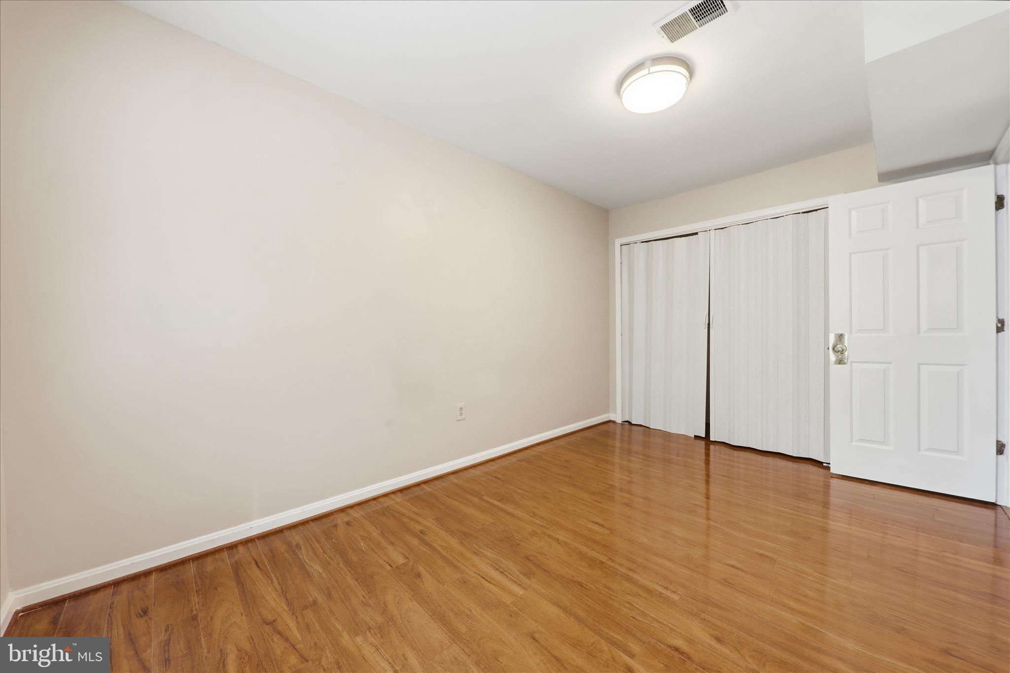 LONG GATE - Residential