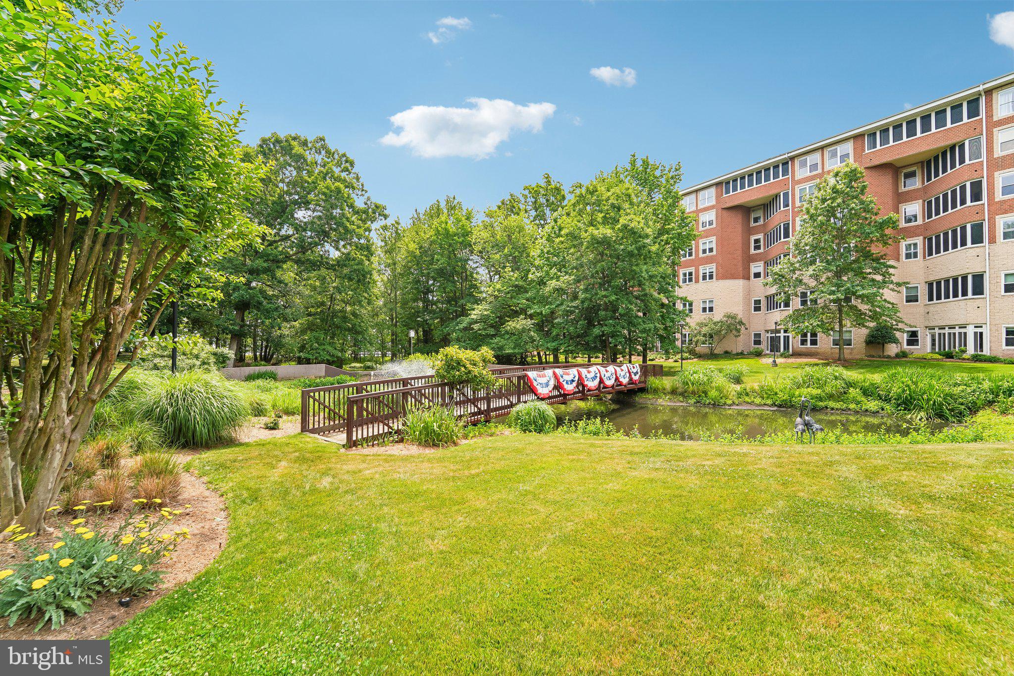 BAYWOODS OF ANNAPOLIS - Residential