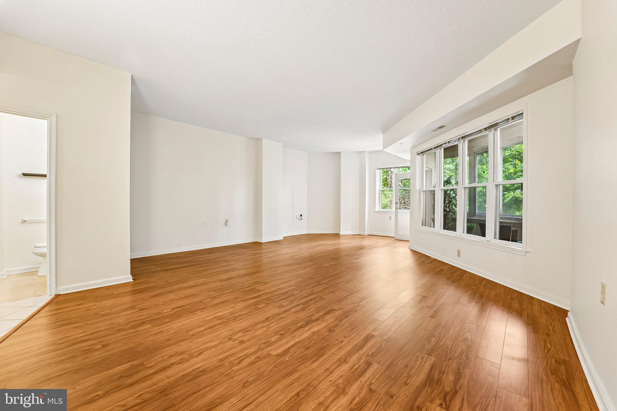 BAYWOODS OF ANNAPOLIS - Residential