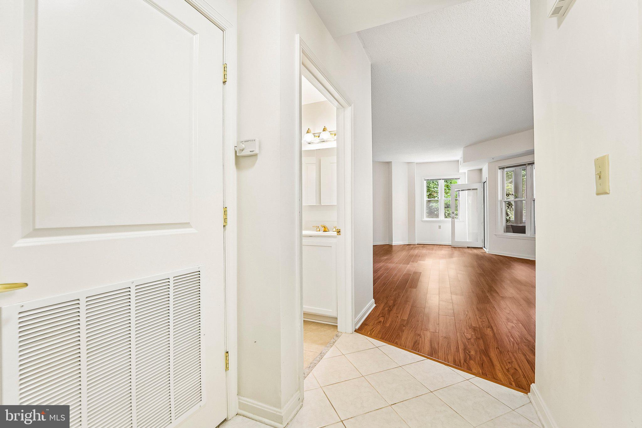 BAYWOODS OF ANNAPOLIS - Residential
