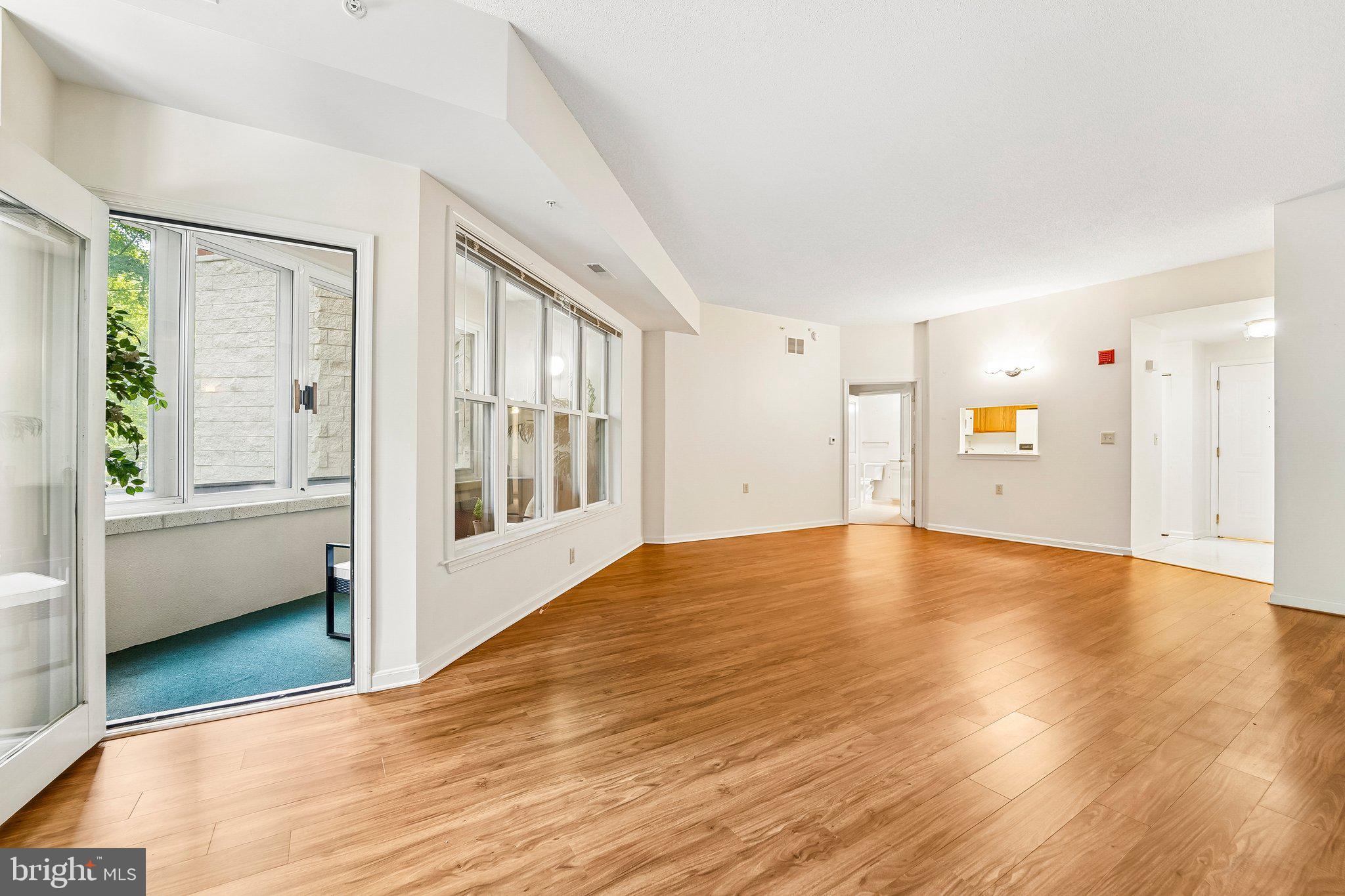 BAYWOODS OF ANNAPOLIS - Residential