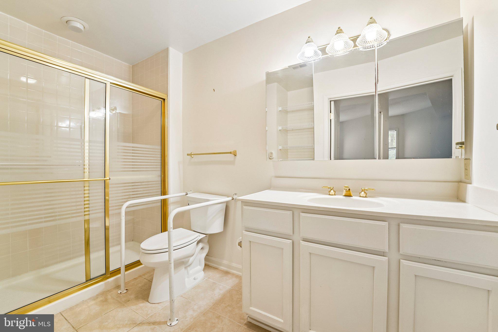 BAYWOODS OF ANNAPOLIS - Residential