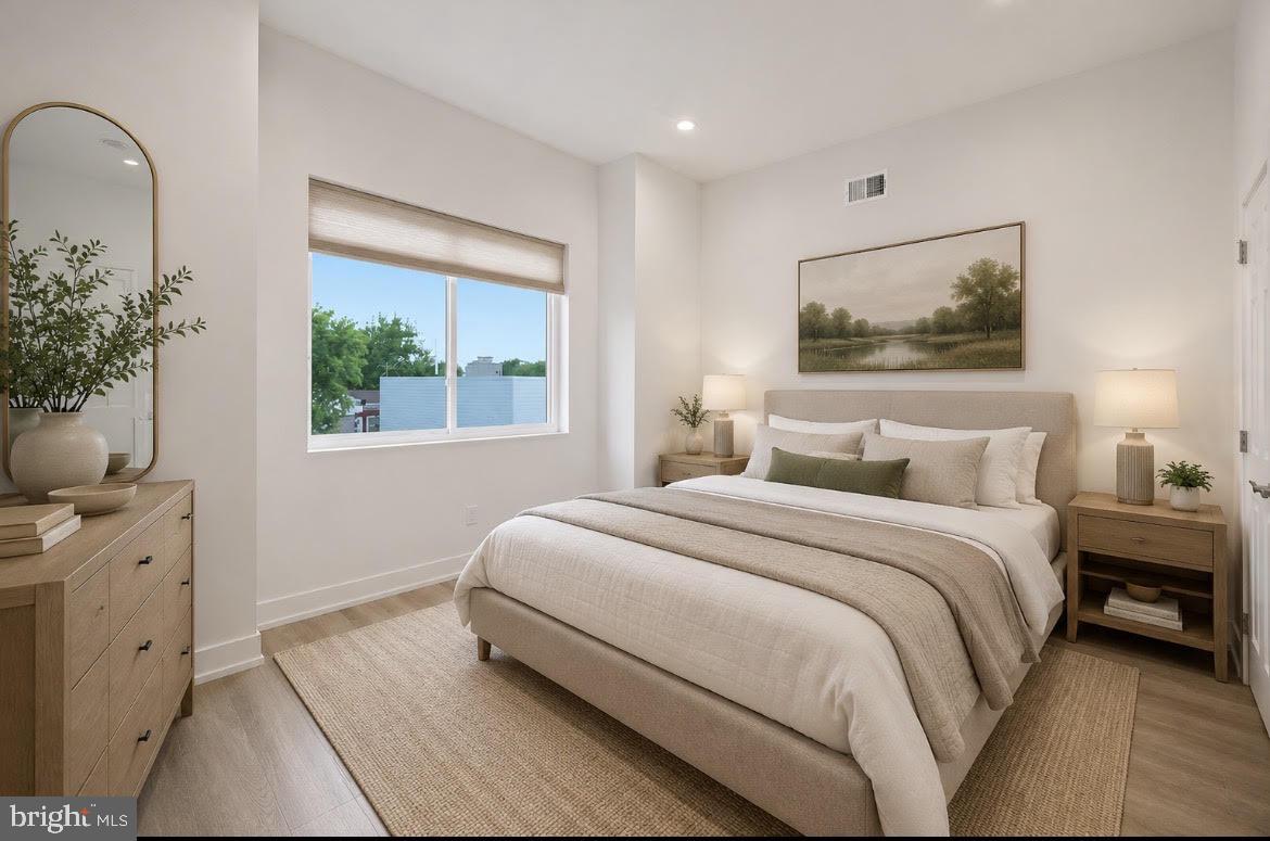 PORT RICHMOND - Residential