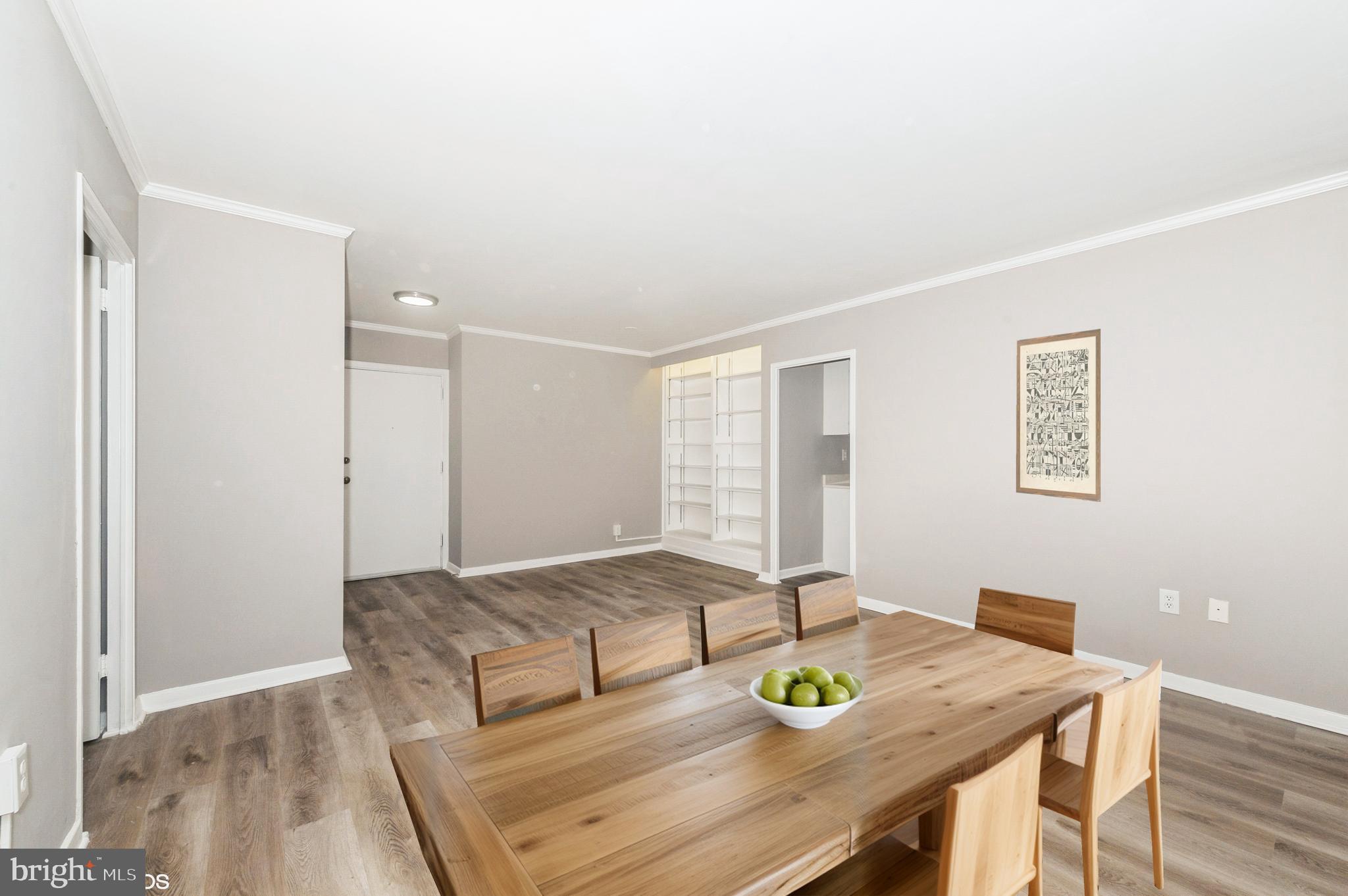 PARK TOWERS WEST - Residential