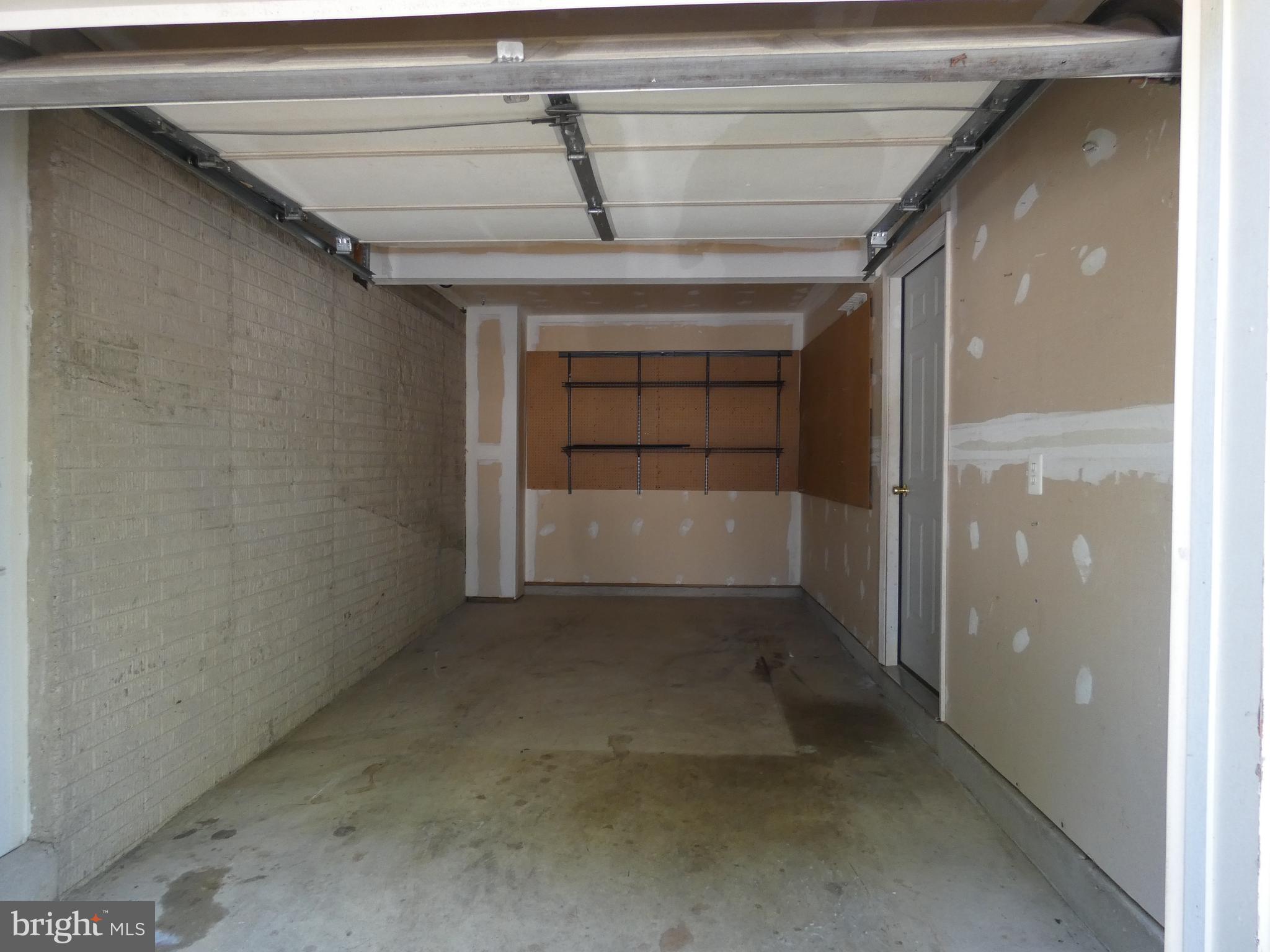 SALEM FIELDS - Residential Lease