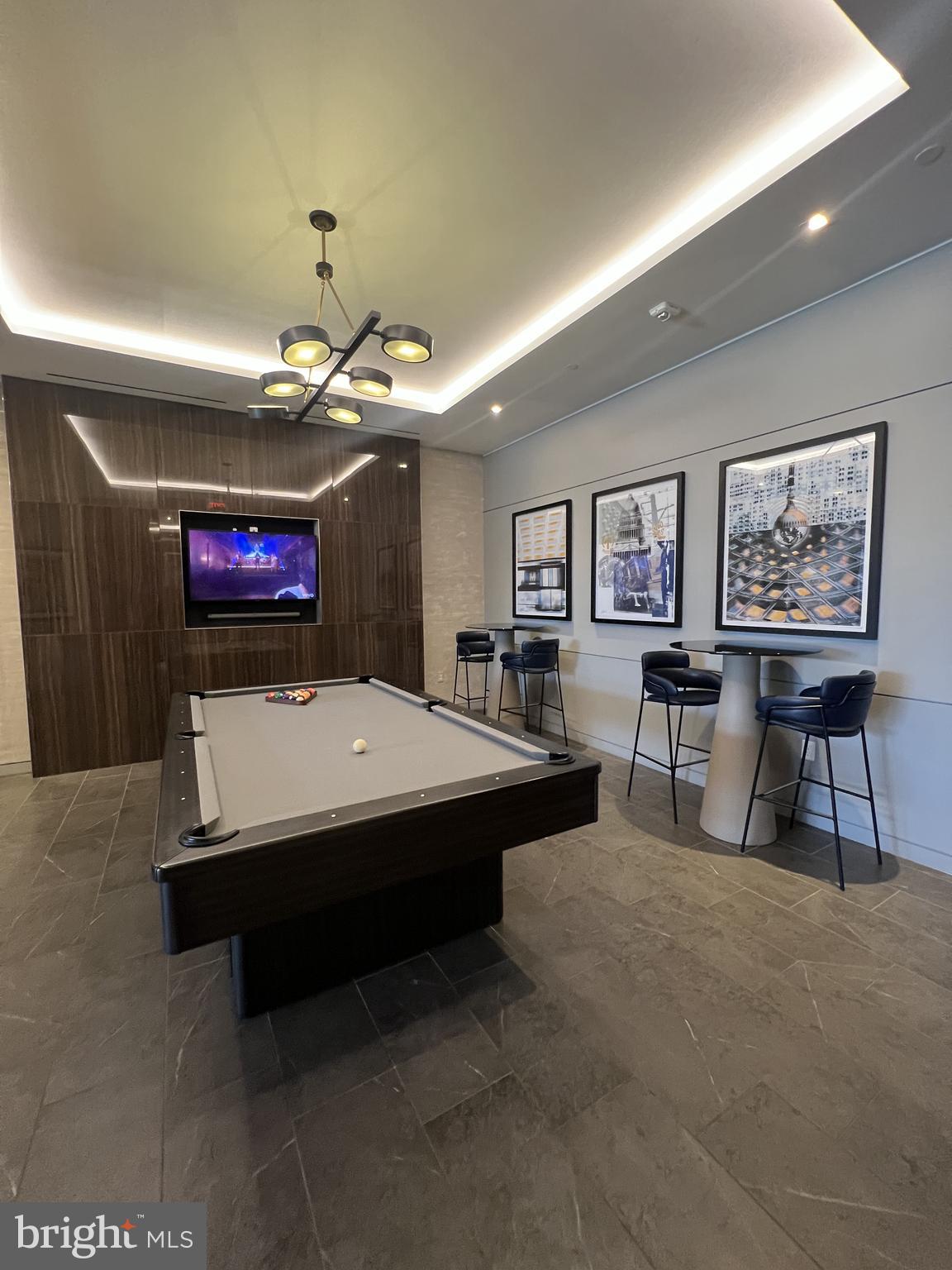 CAPITOL RIVERFRONT - Residential