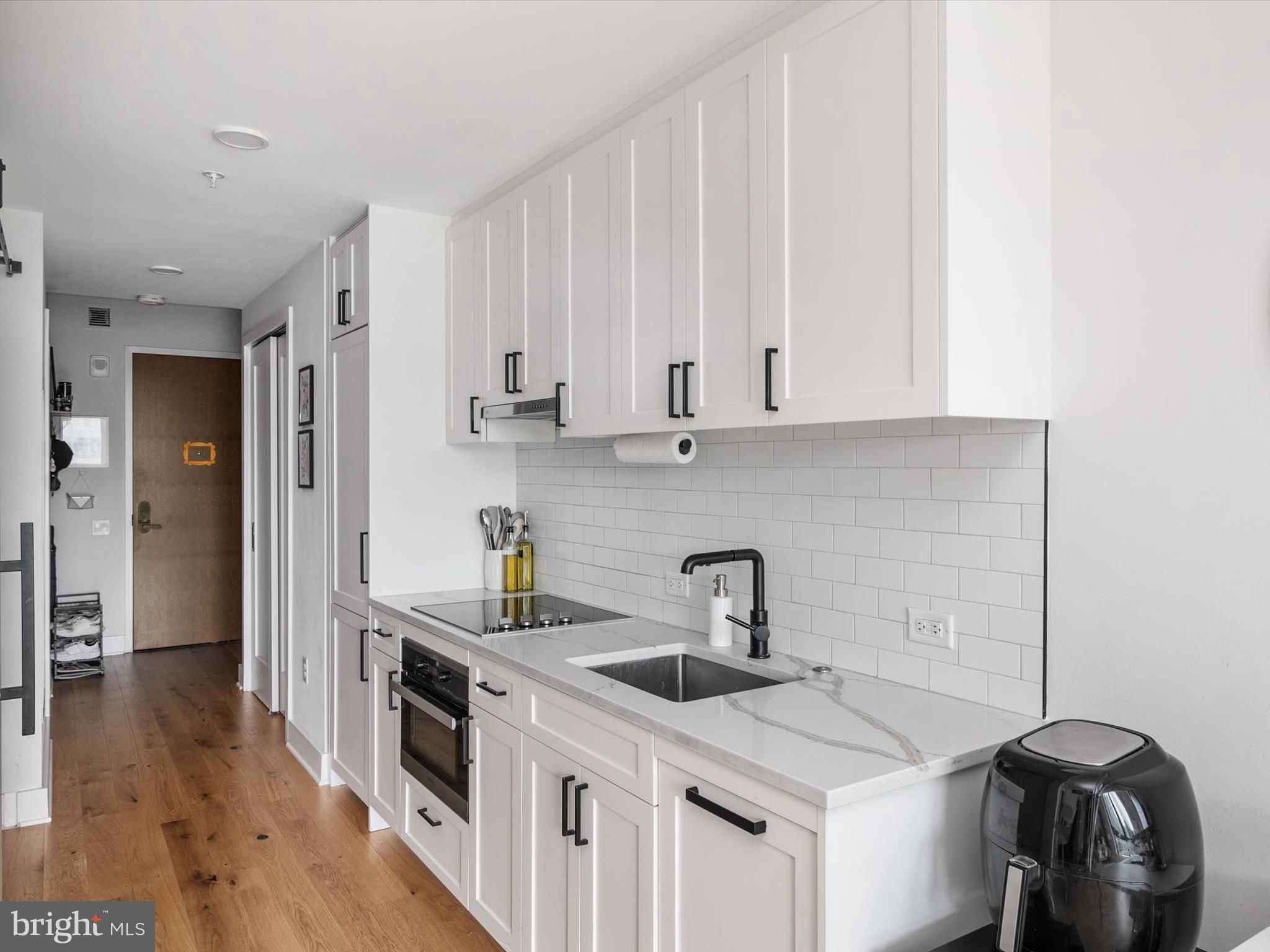 CAPITOL RIVERFRONT - Residential