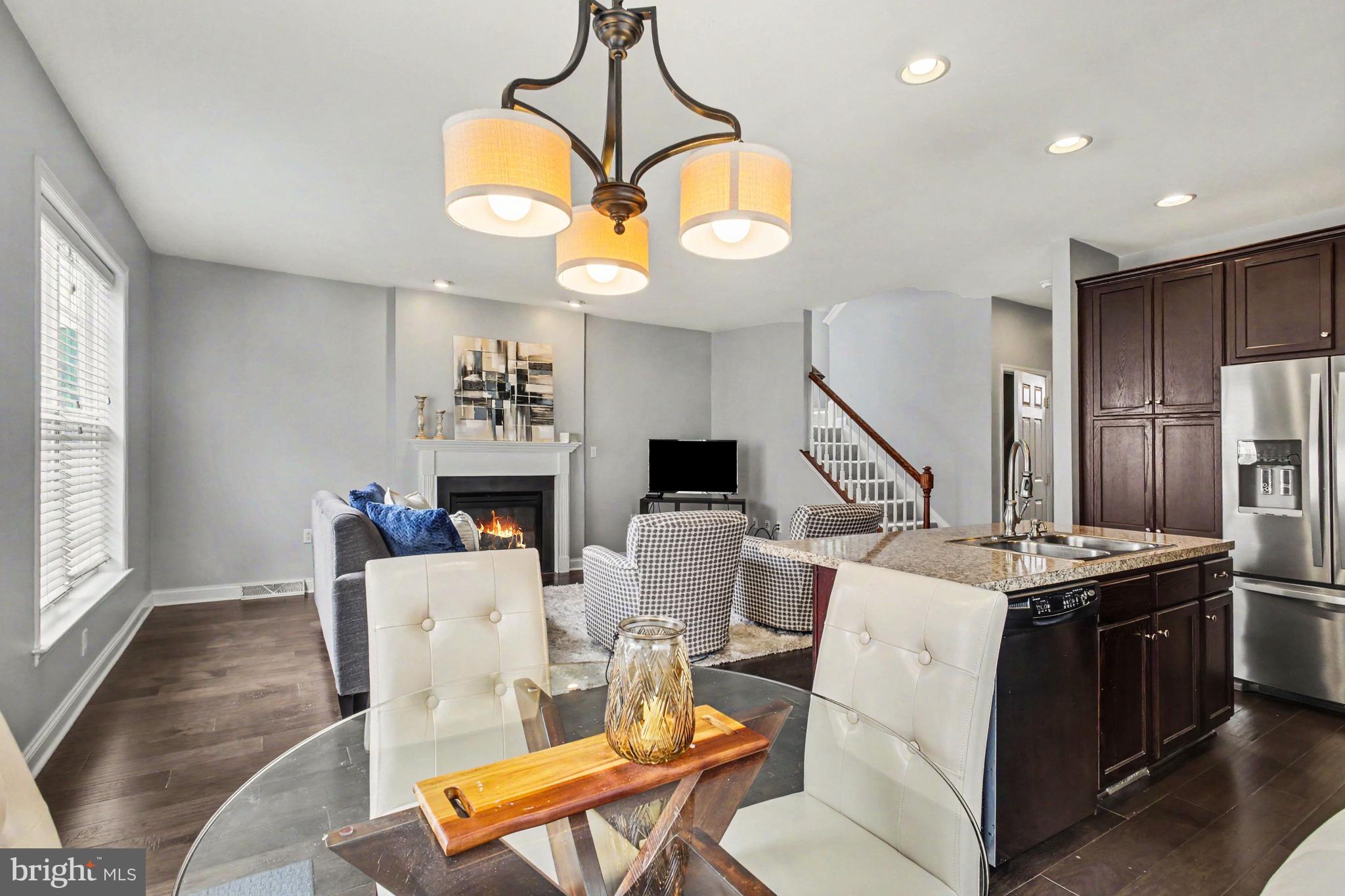 FLORIN HILL - Residential