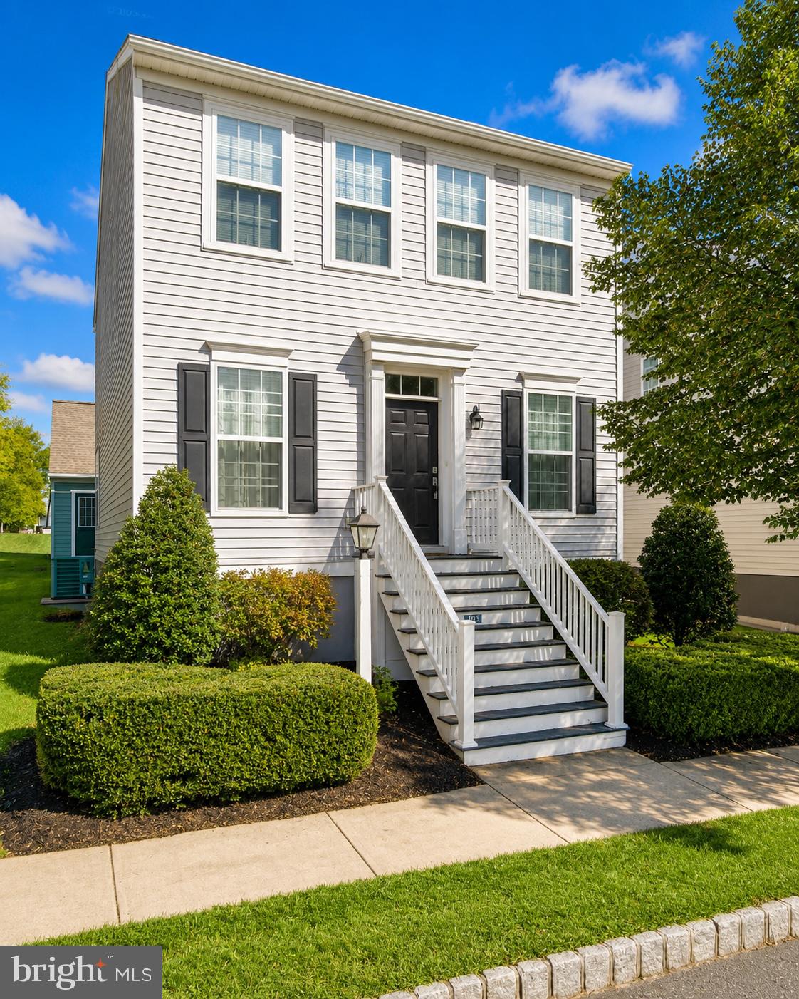 FLORIN HILL - Residential