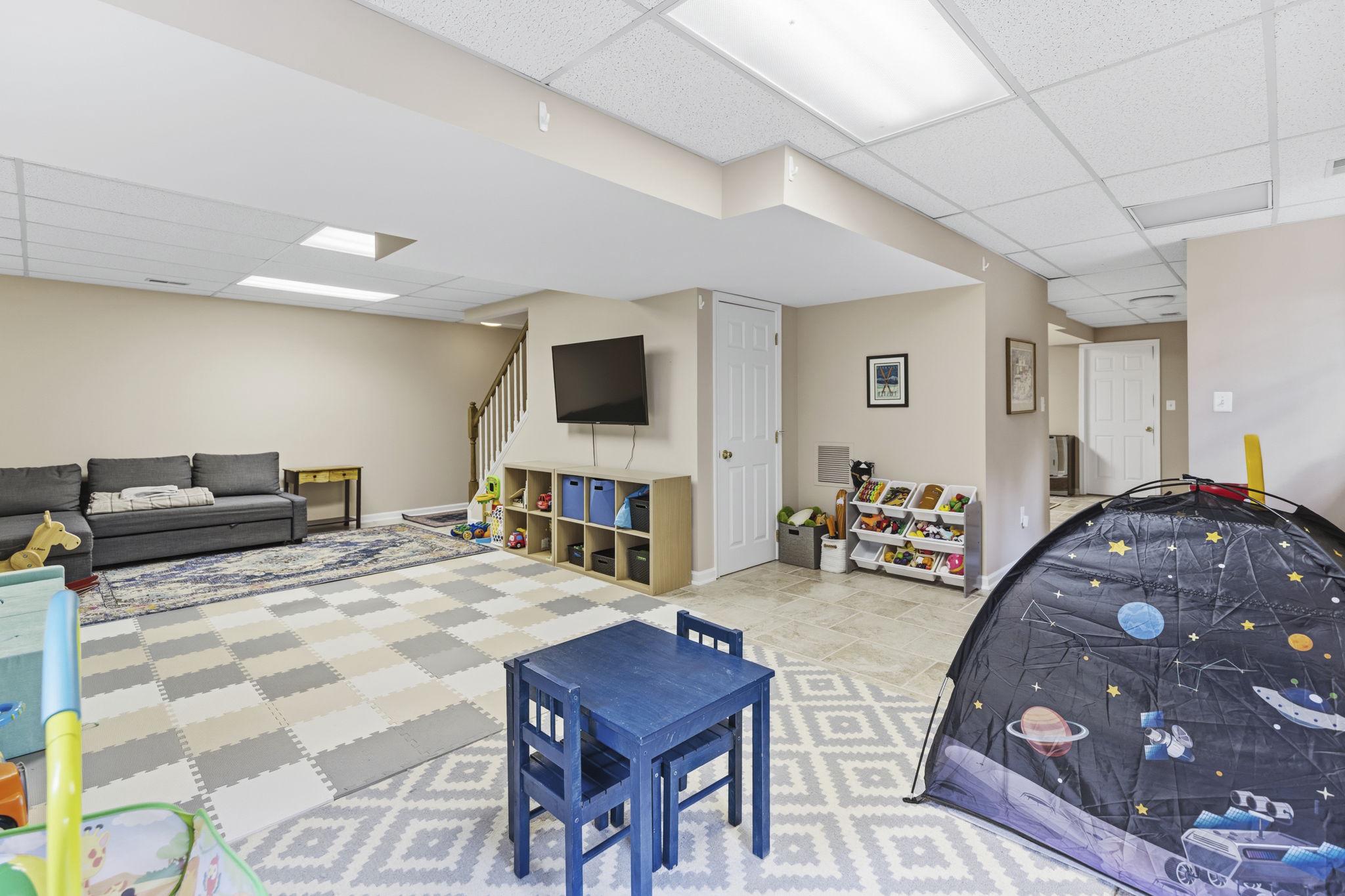 VILLAGE OF DORSEY SEARCH - Residential