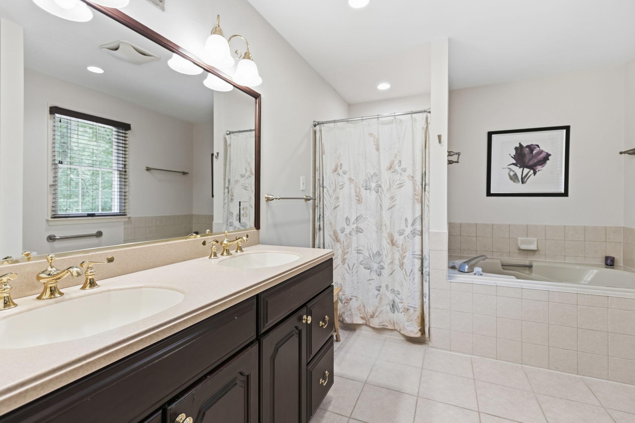 VILLAGE OF DORSEY SEARCH - Residential