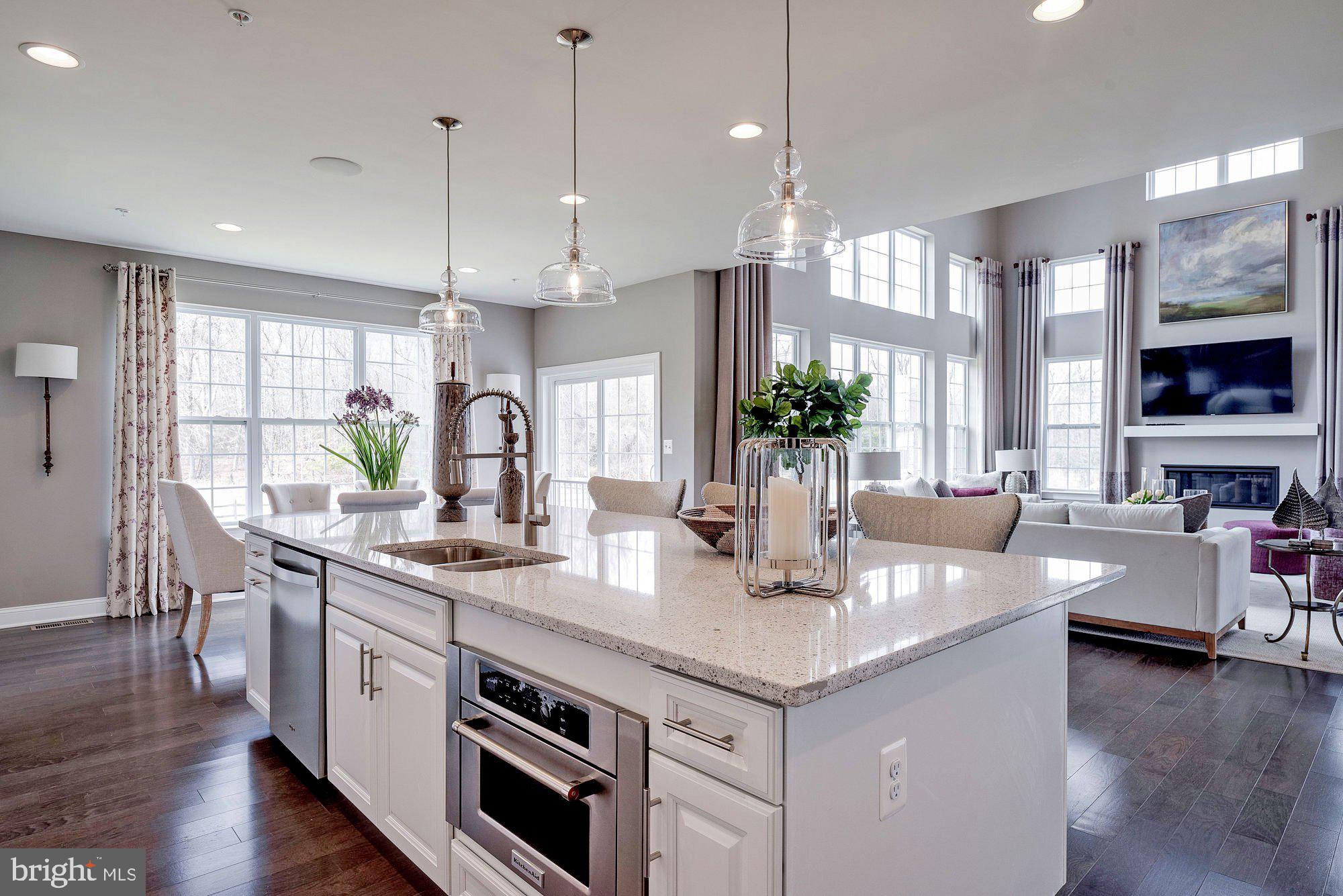 FAIRWAY ESTATES - Residential