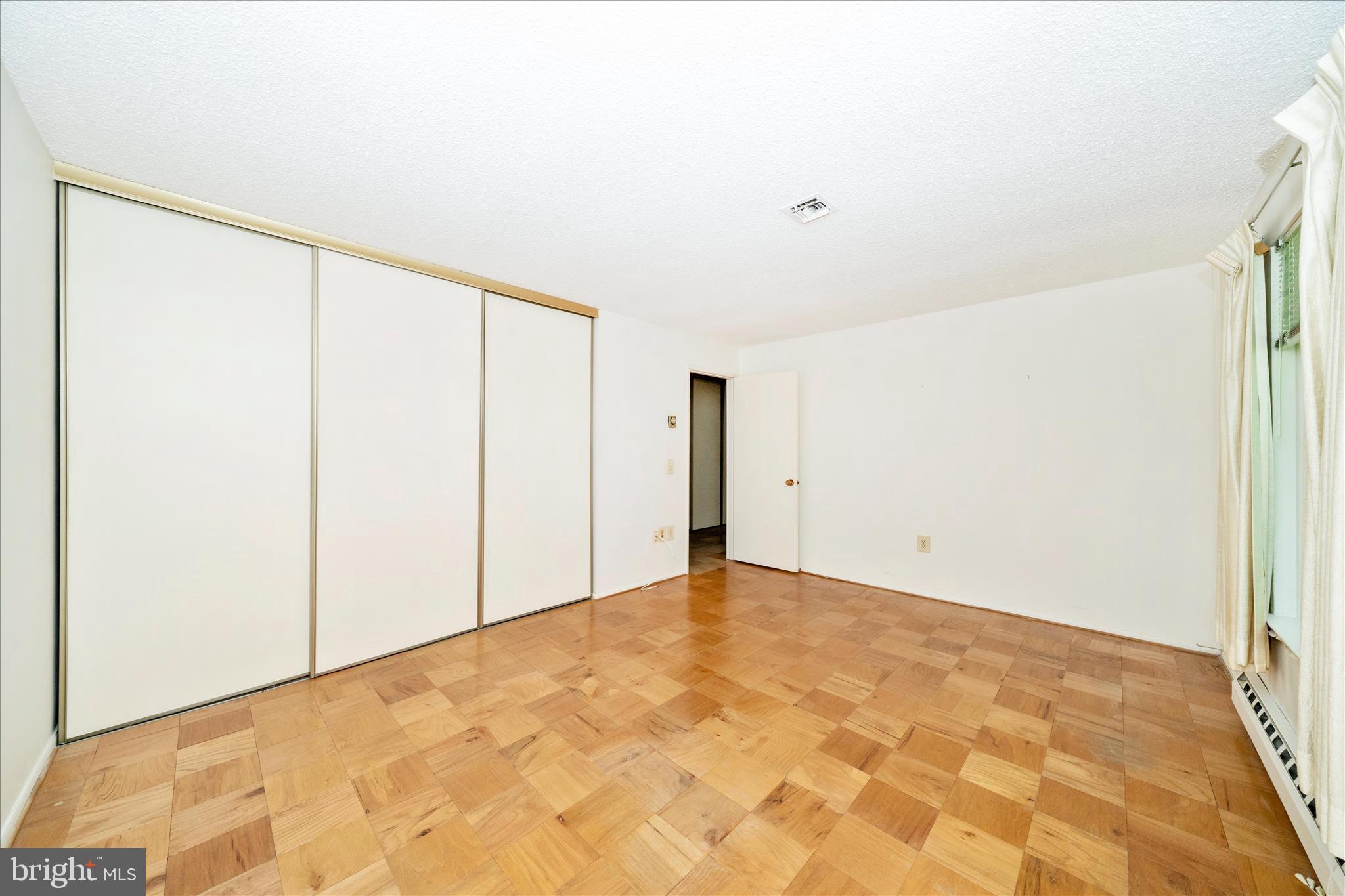 ROSSMOOR LEISURE WORLD - Residential