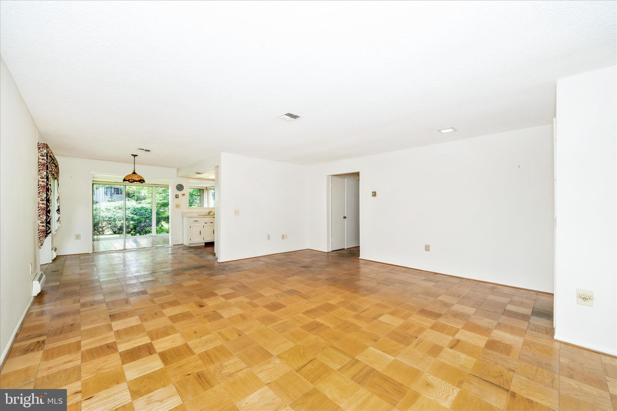 ROSSMOOR LEISURE WORLD - Residential