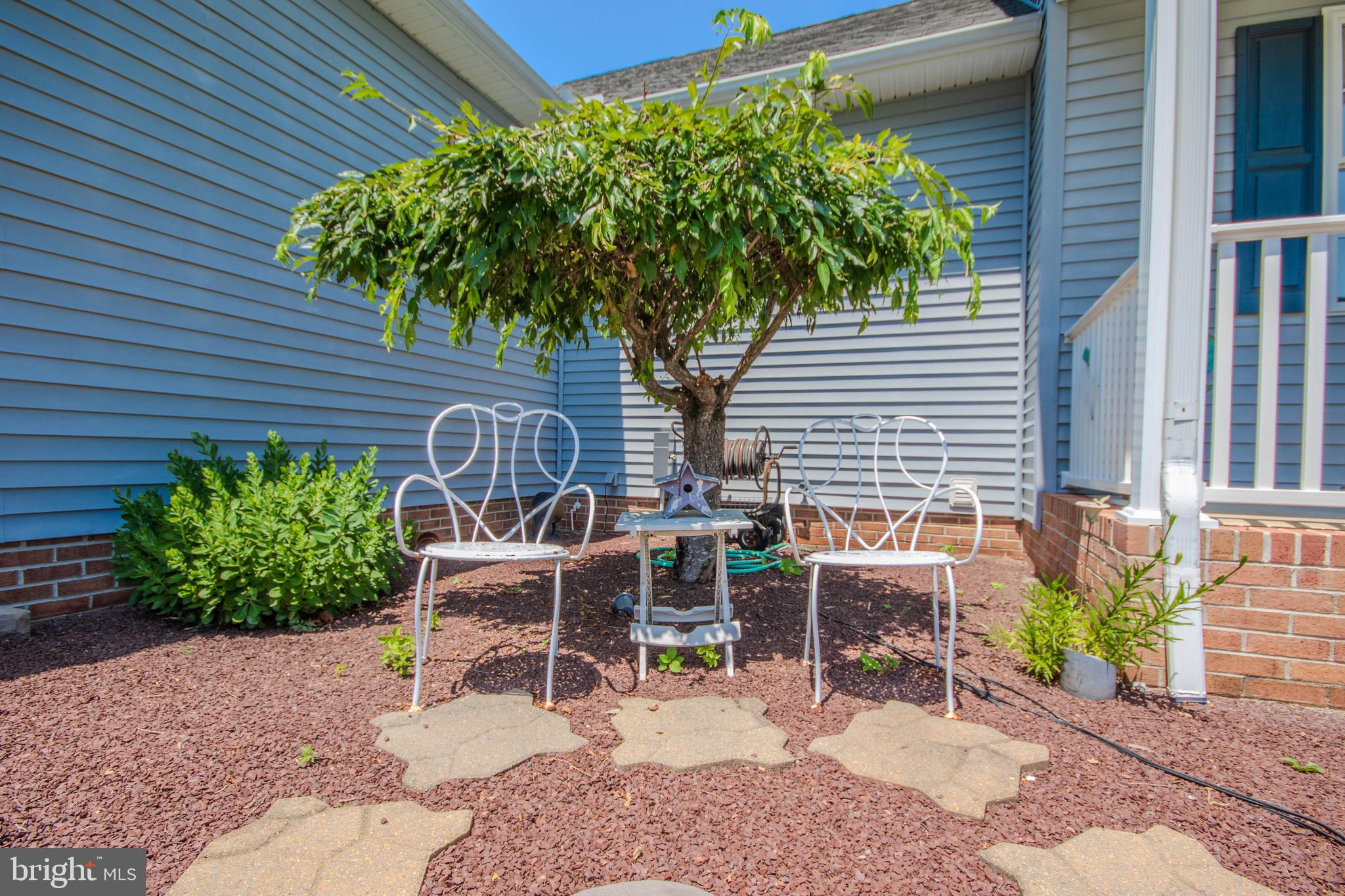 ADVENTURE FARMS - Residential
