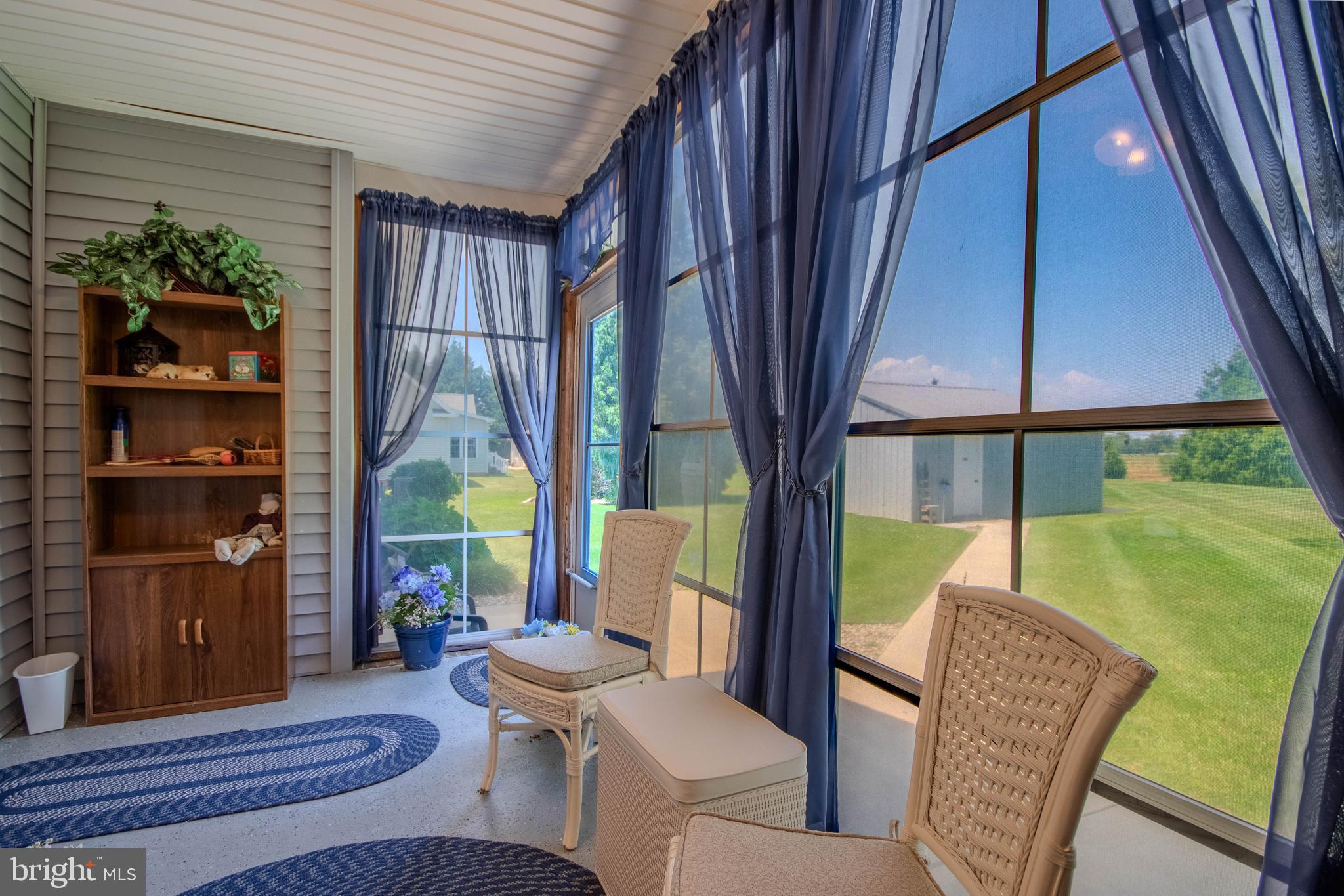 ADVENTURE FARMS - Residential