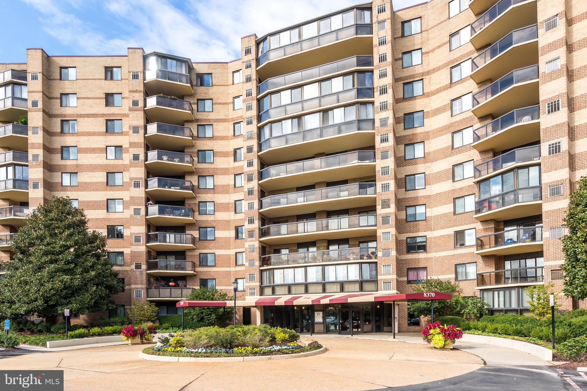 ROTONDA - Residential Lease