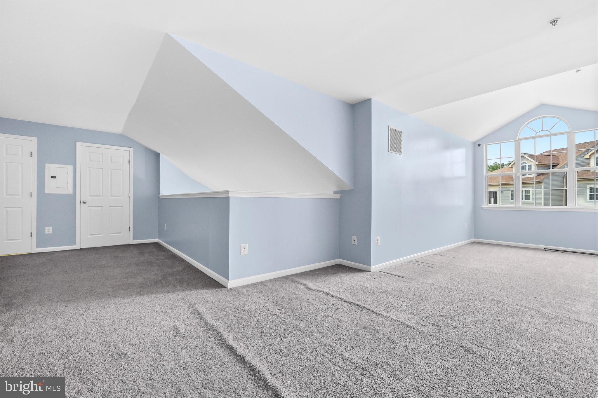 STONE RIDGE - Residential