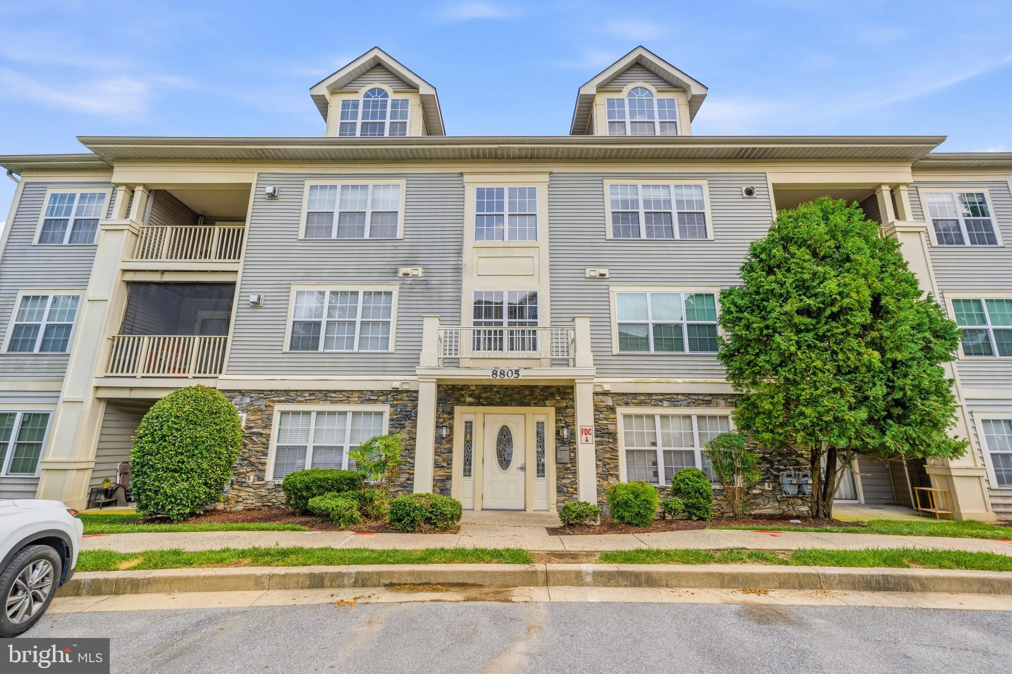 STONE RIDGE - Residential