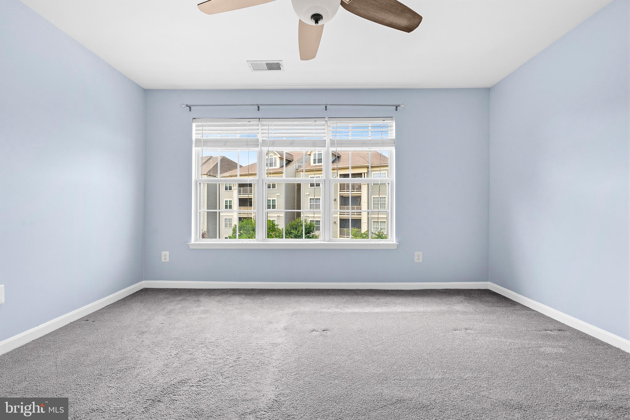 STONE RIDGE - Residential