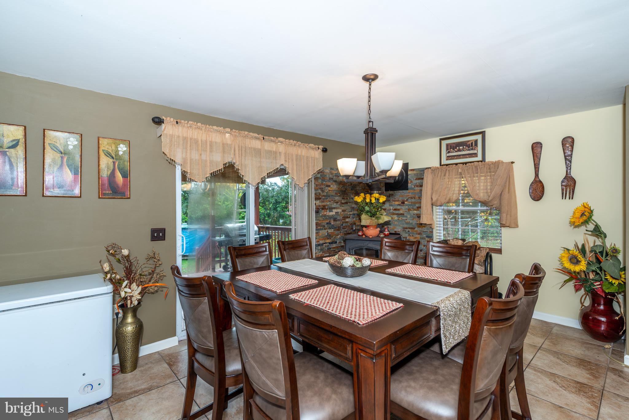 HAMPTON - Residential
