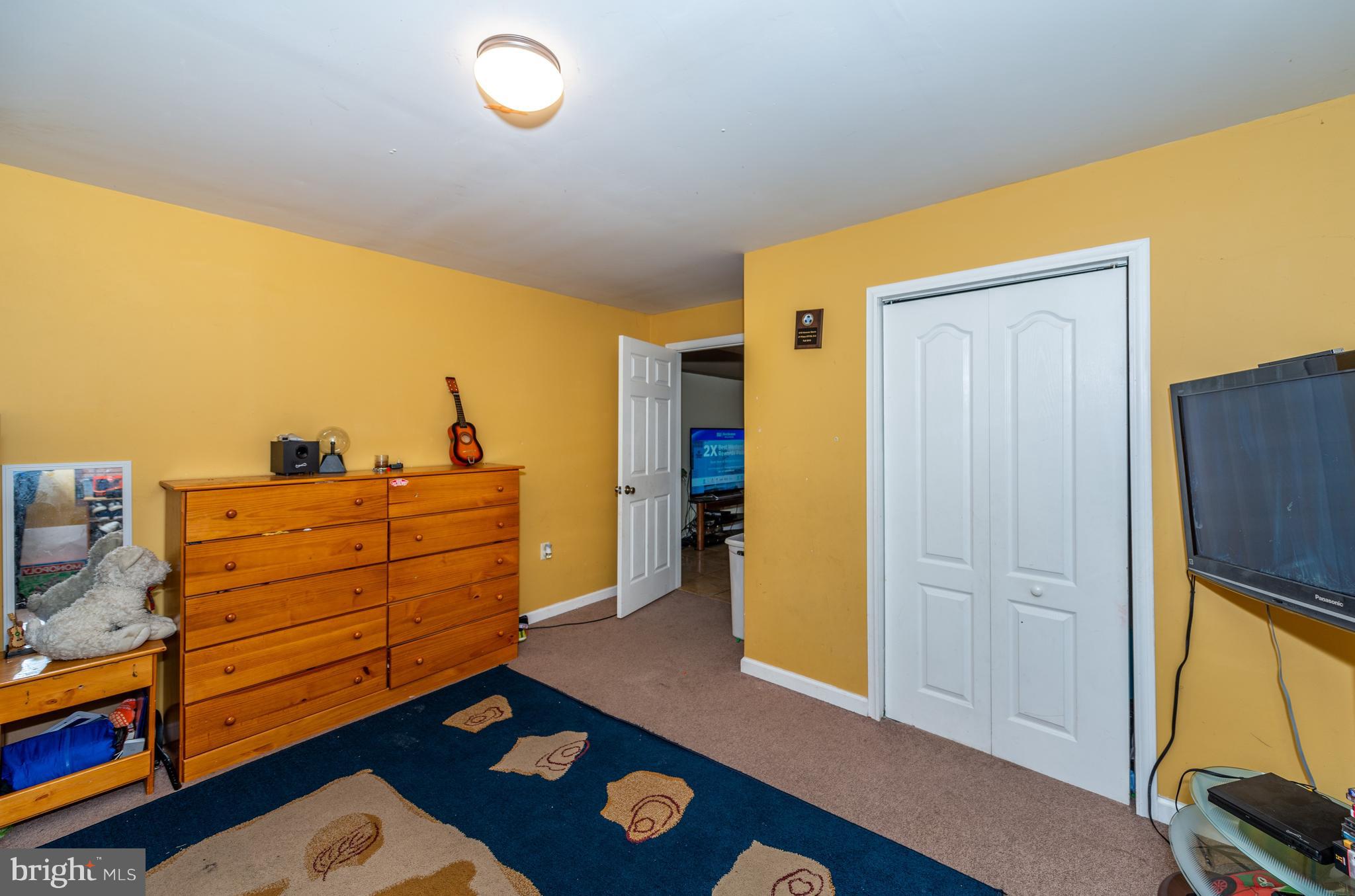 HAMPTON - Residential