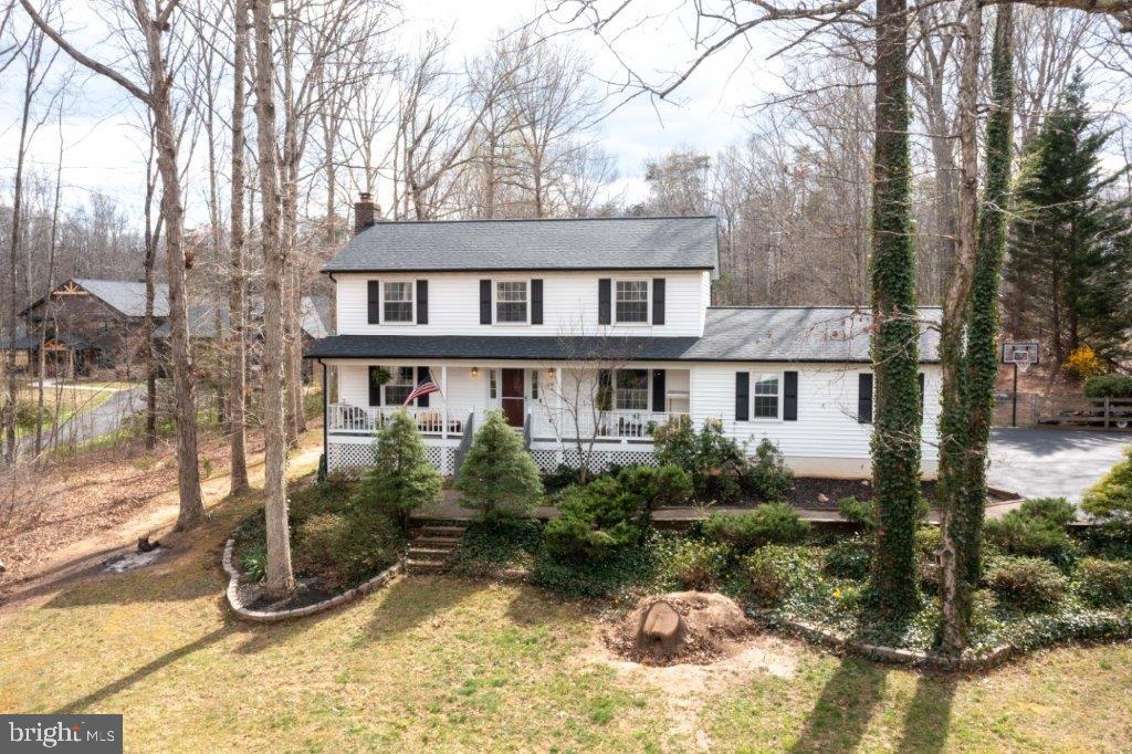 MUST SEE!!!This beautiful 1+ acre  property sits on a quiet cul-de-sac and has tons of open yard for play and entertaining. Enter into the stunning foyer that shows the  open staircase and a sweet office/formal sitting room. Imagine, entertaining or just relaxing on the patio, under the Gazebo or sitting out back on the deck overlooking the huge backyard. The great open kitchen has so much to offer with all its newer stainless appliances and tons of stunning wood cabinets as well. Off the kitchen is a newly renovated half bath and large family room w fireplace to cozy up to. Each of the bedrooms have upgrade custom closet system . Very importantly, there is a  new Roof,  new hot water heater and all baths have been upgraded. We can not wait to show you this Gem!