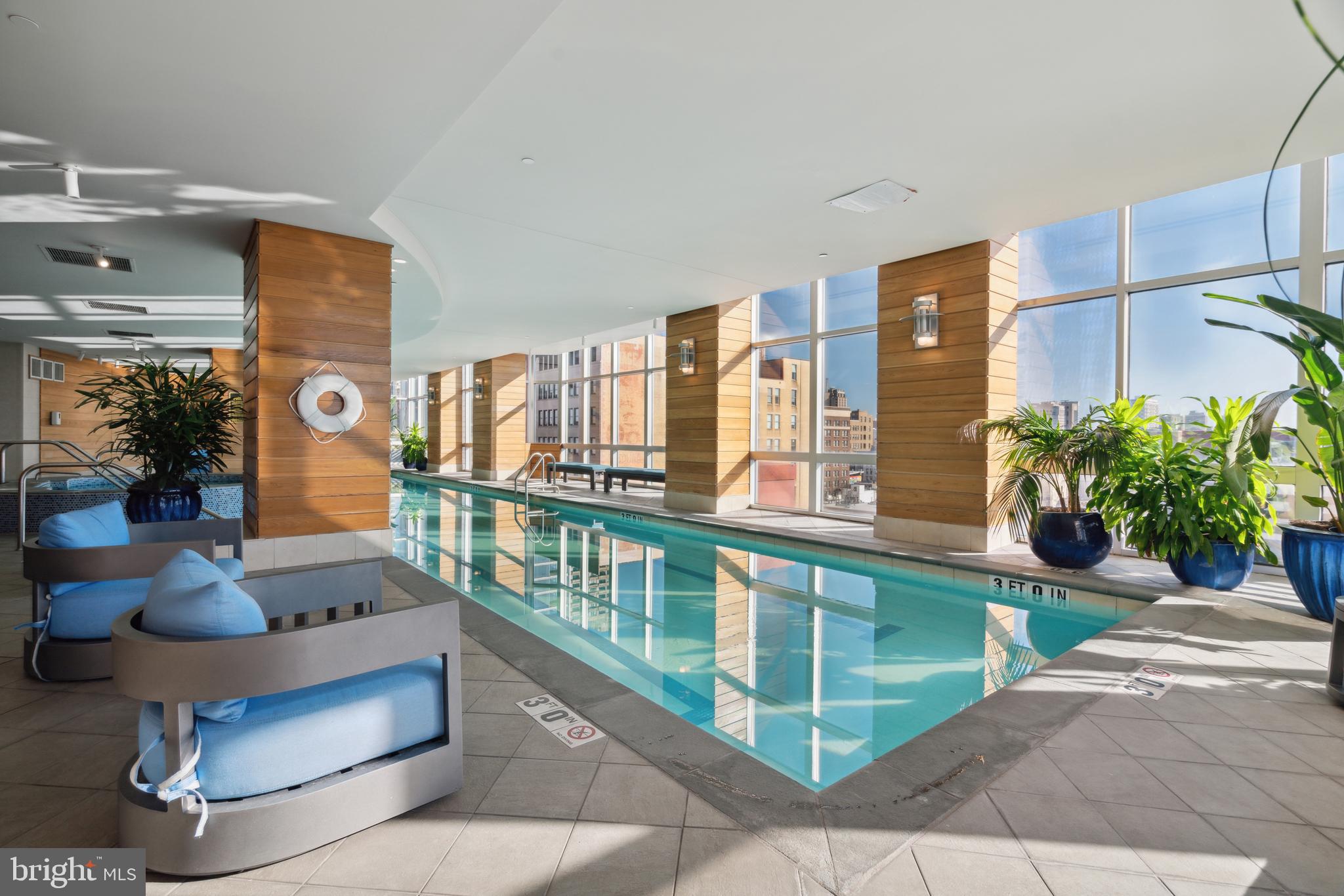 AVENUE OF THE ARTS - Residential