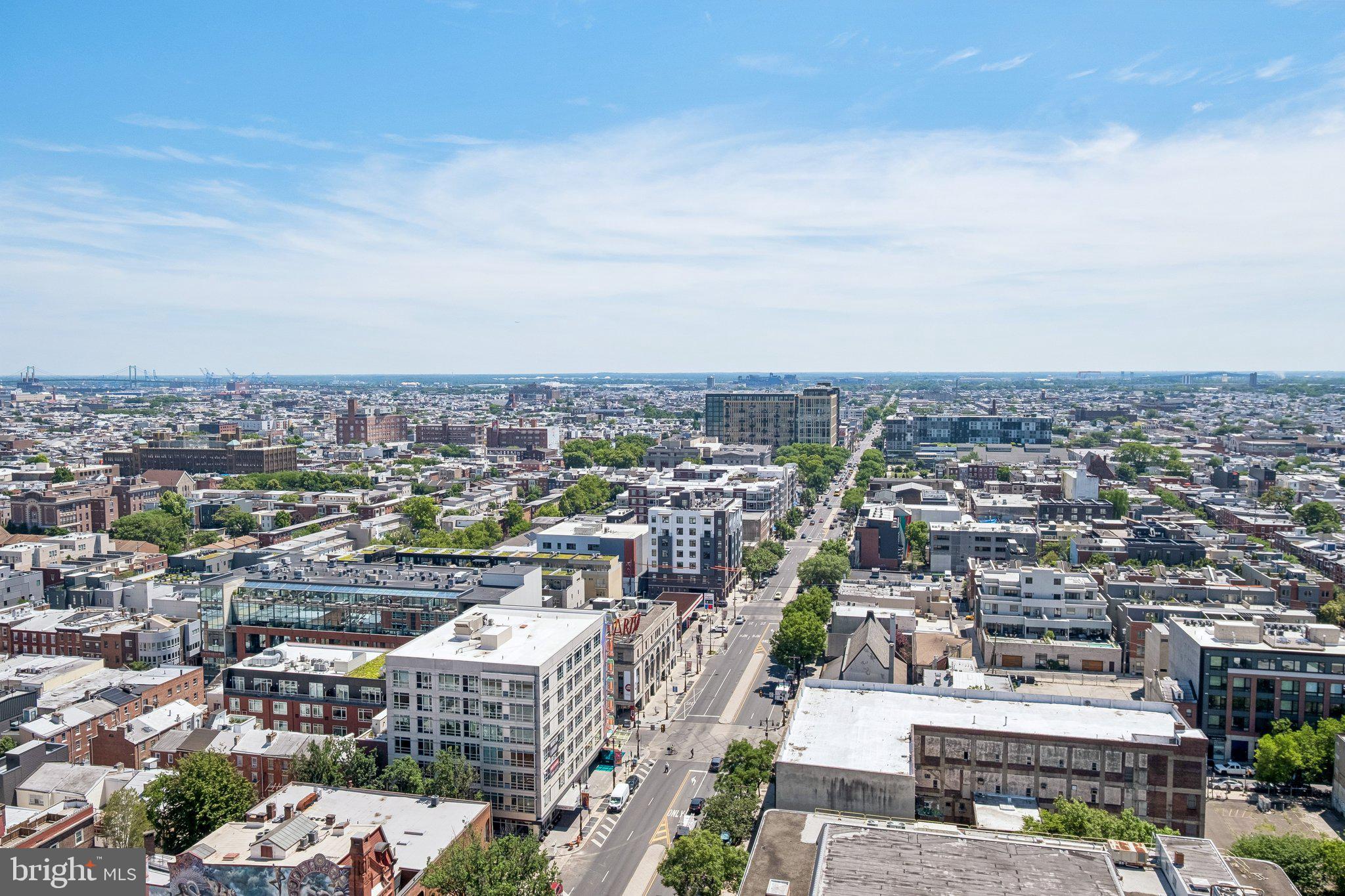 AVENUE OF THE ARTS - Residential