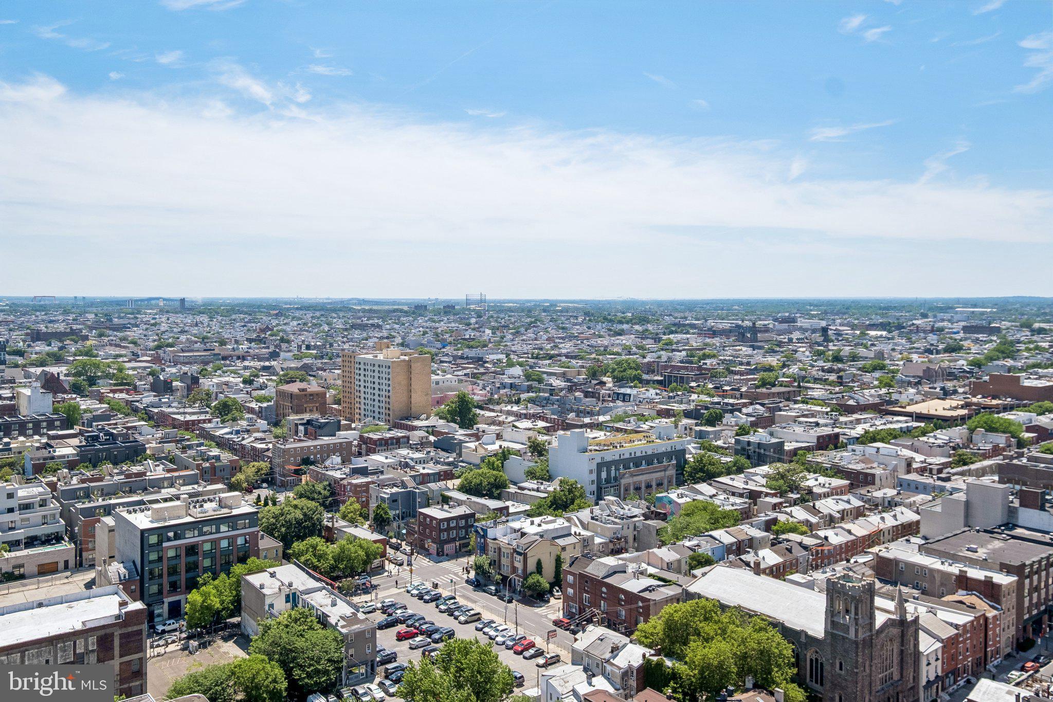 AVENUE OF THE ARTS - Residential