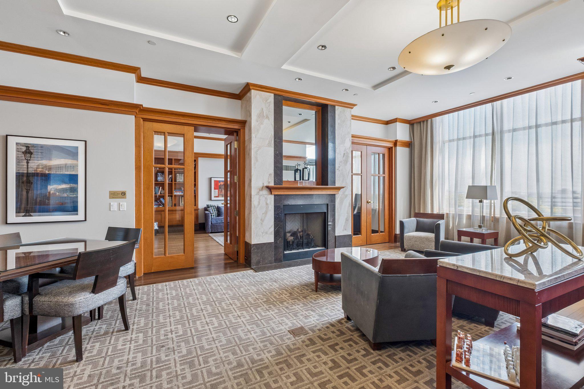 AVENUE OF THE ARTS - Residential