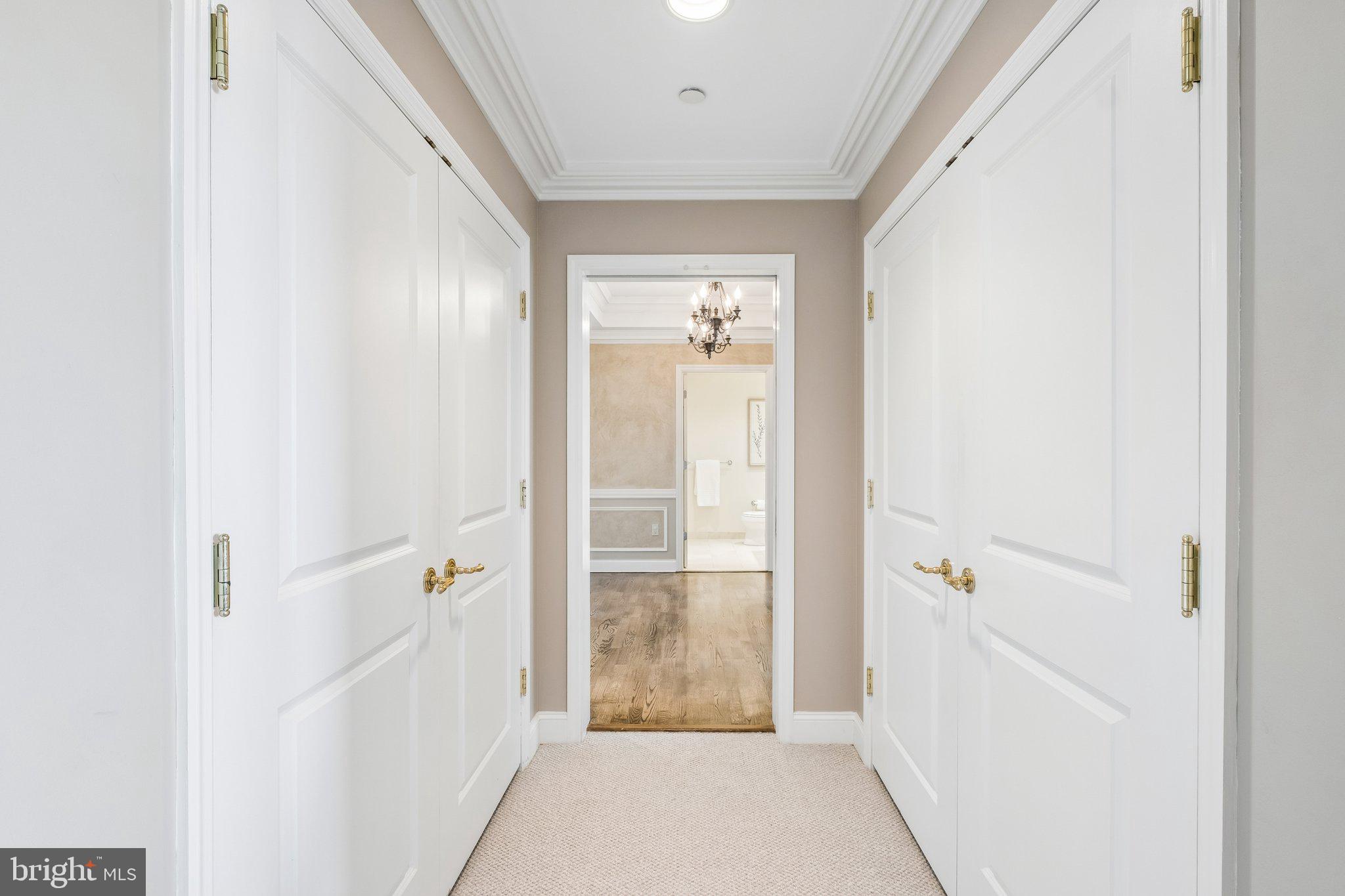 AVENUE OF THE ARTS - Residential