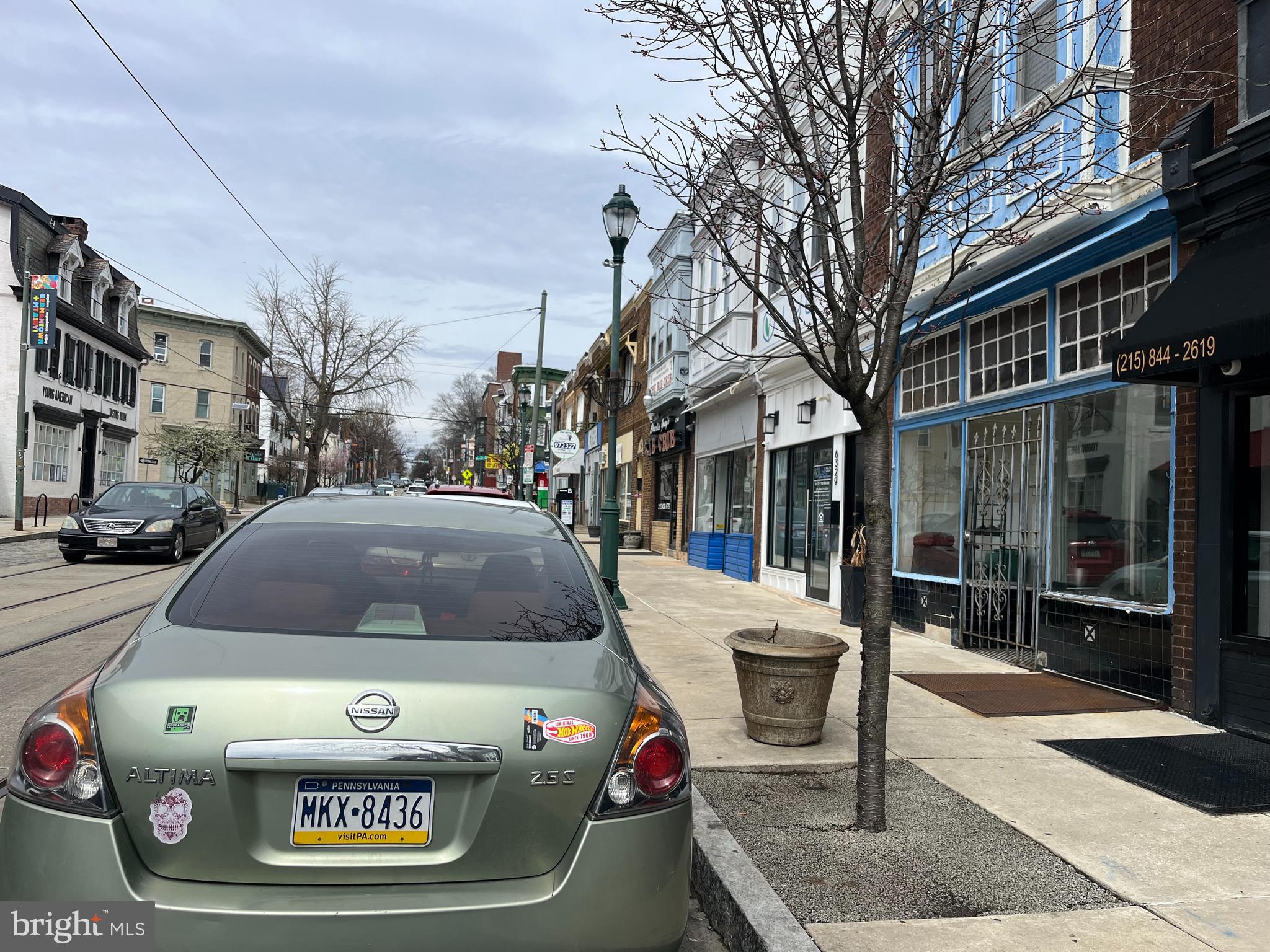 GERMANTOWN - Commercial Sale