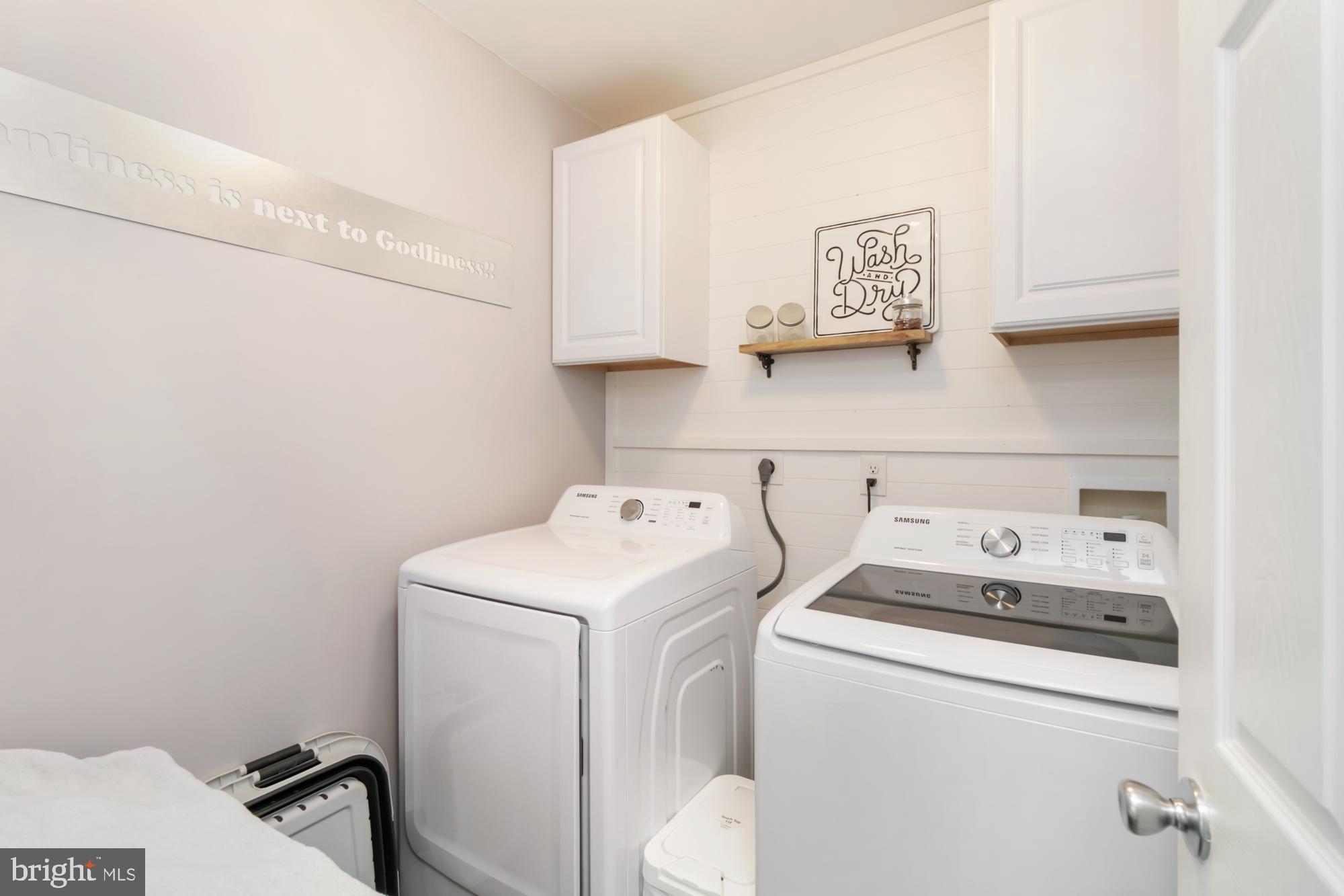 HOPEWELL - Residential