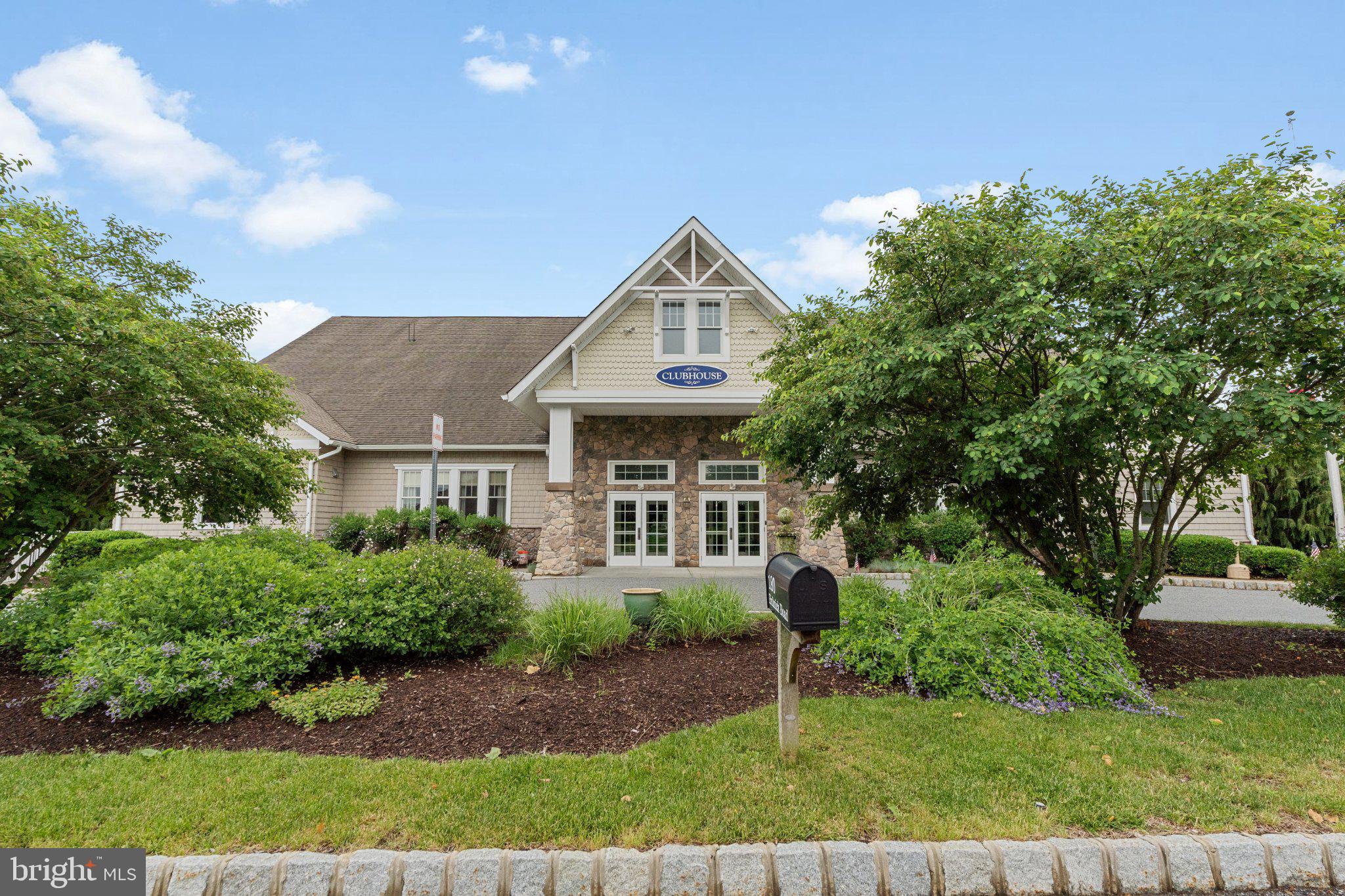 VILLAGES AT HILLVIEW - Residential