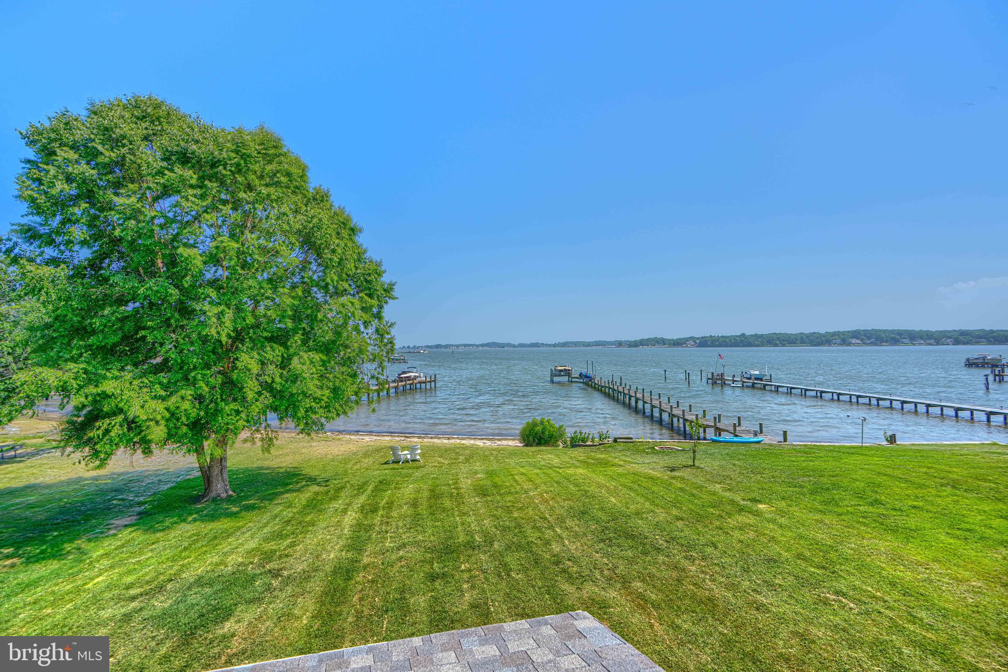 MIDDLE RIVER - Residential