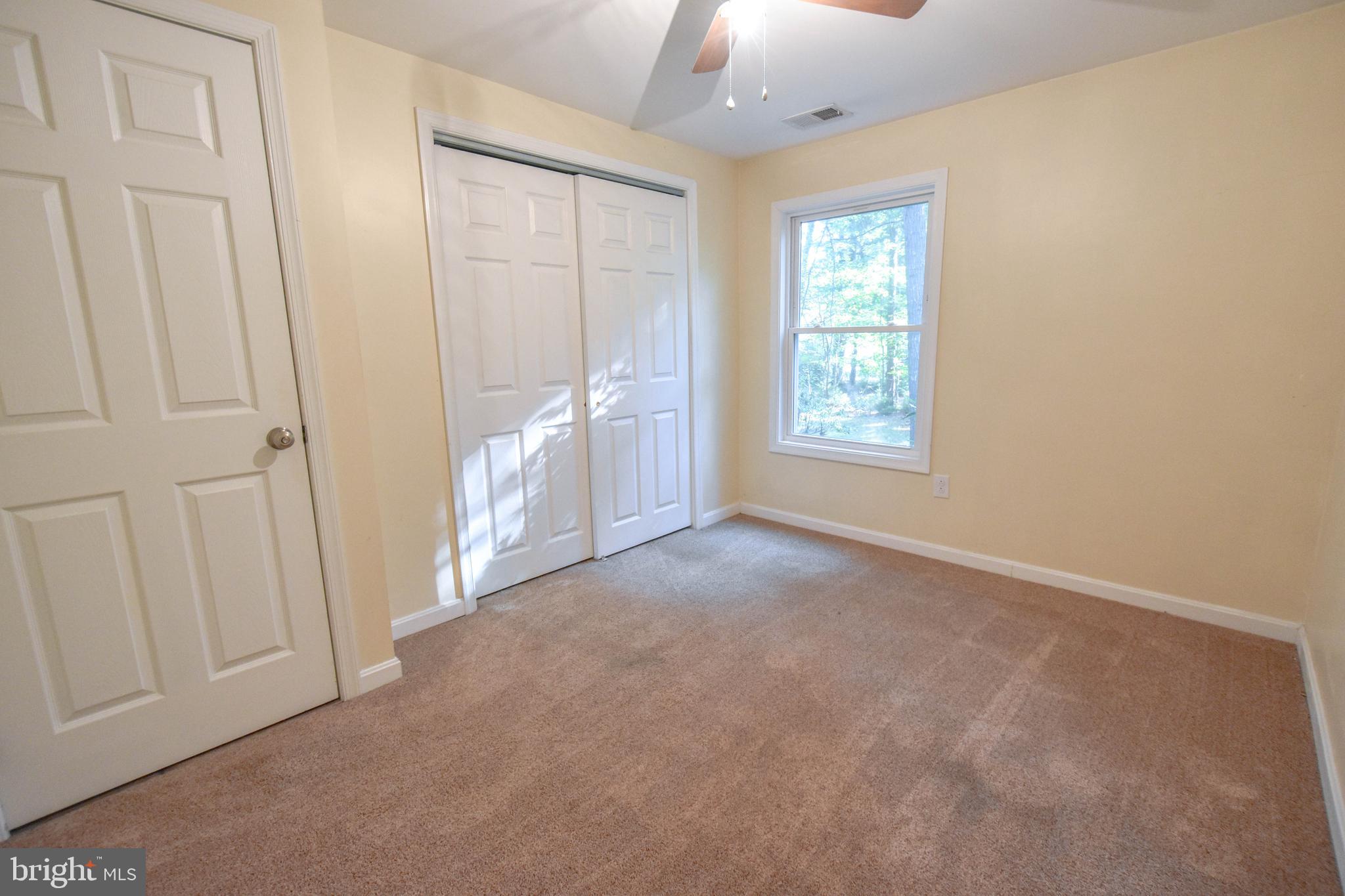 CHESAPEAKE COVE ESTATES - Residential Lease