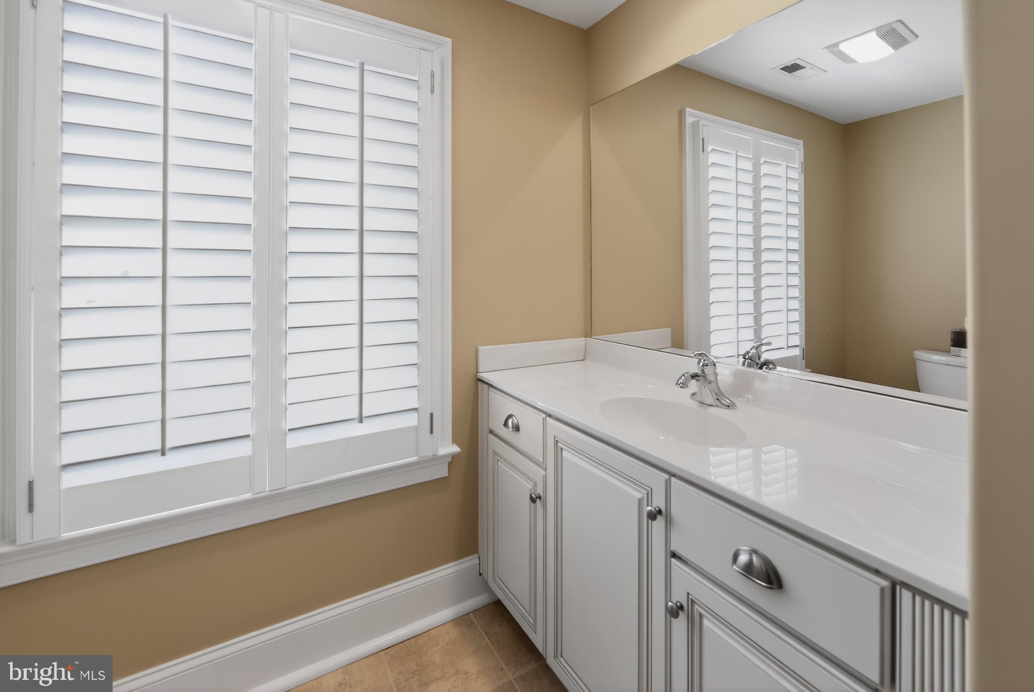 KENMORE WOODS - Residential