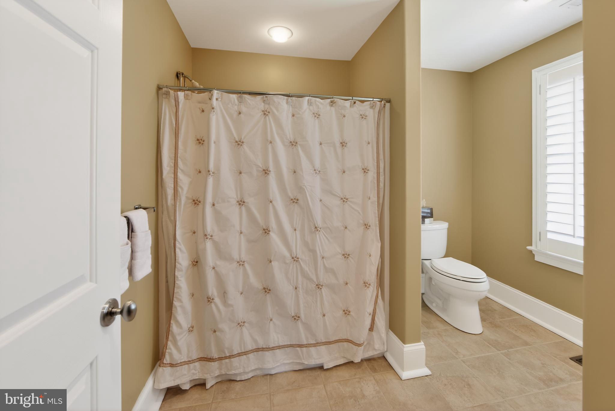 KENMORE WOODS - Residential