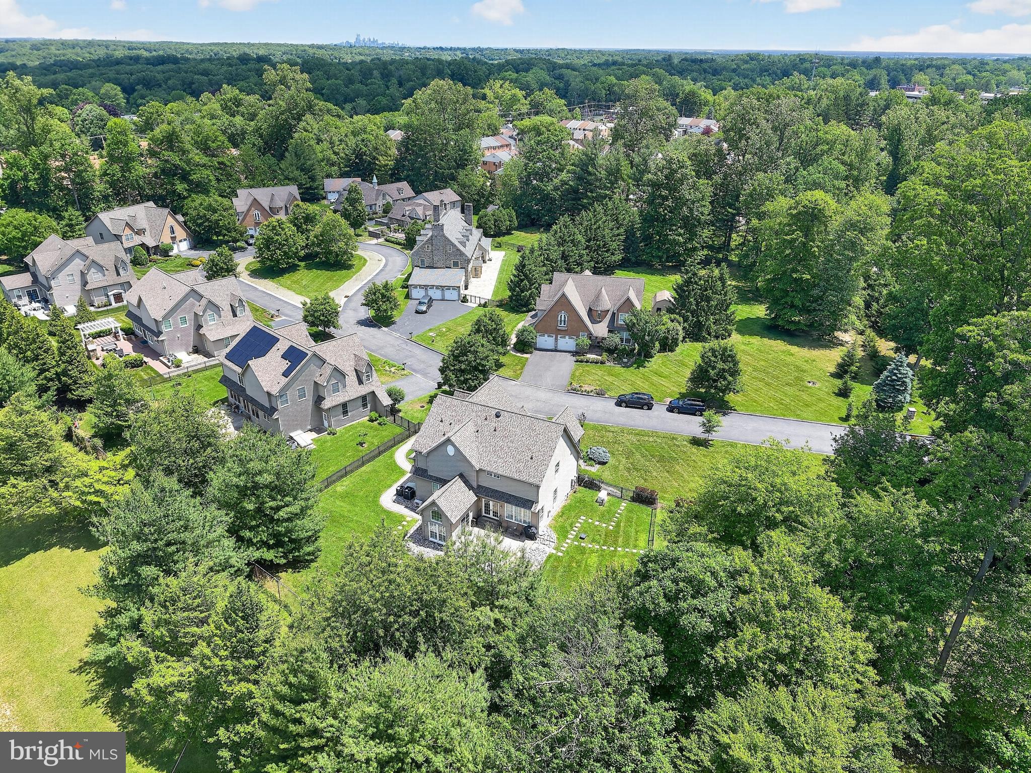 KENMORE WOODS - Residential