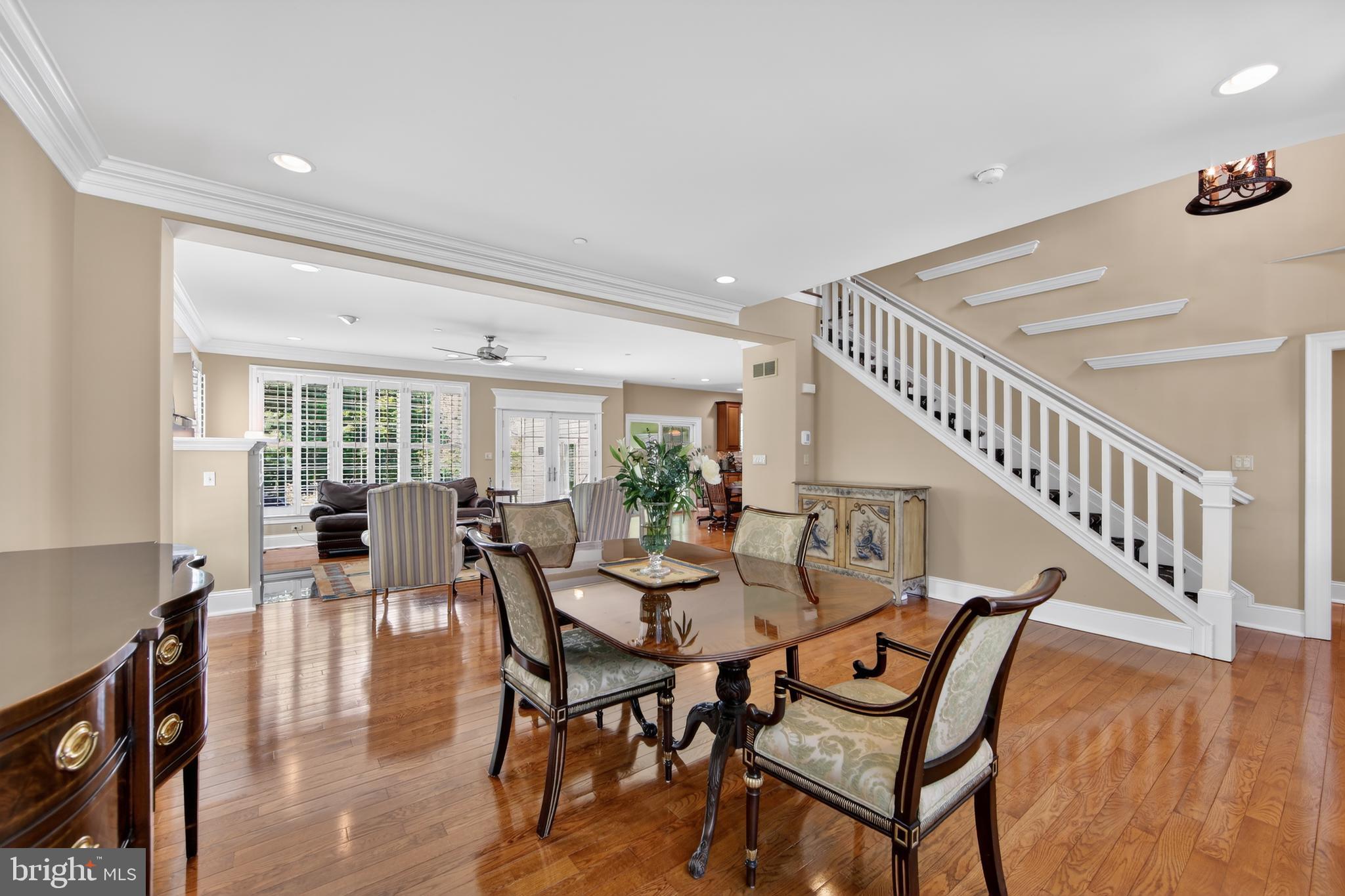 KENMORE WOODS - Residential