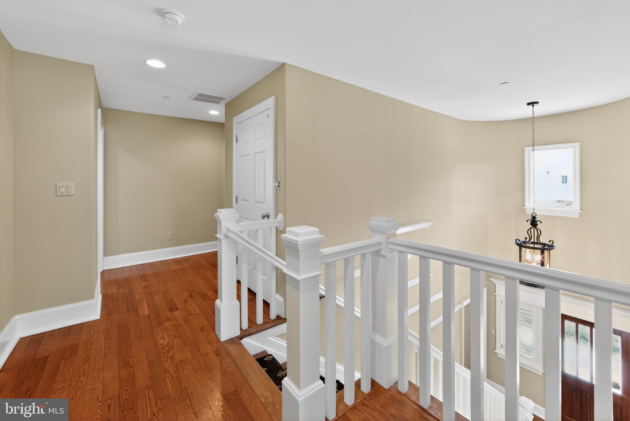 KENMORE WOODS - Residential
