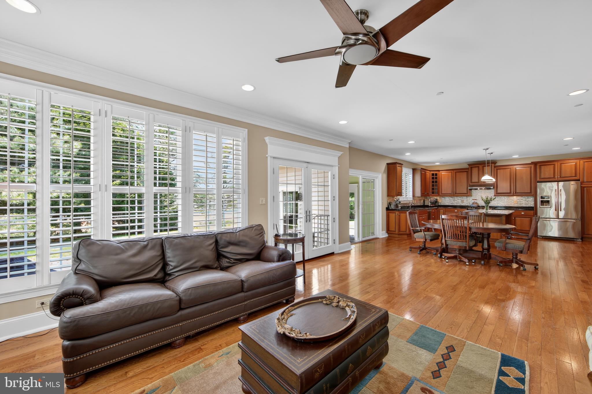 KENMORE WOODS - Residential