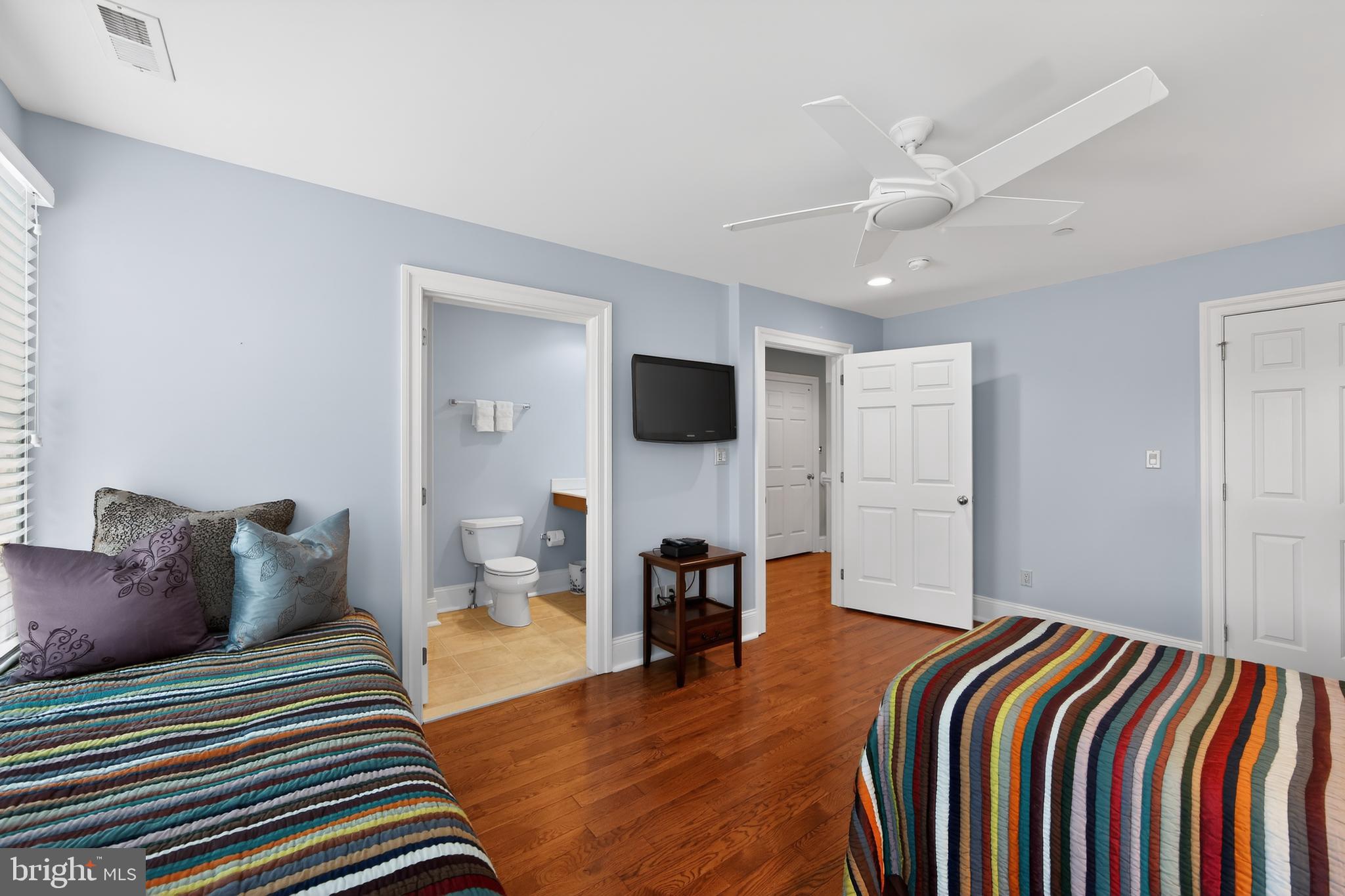 KENMORE WOODS - Residential