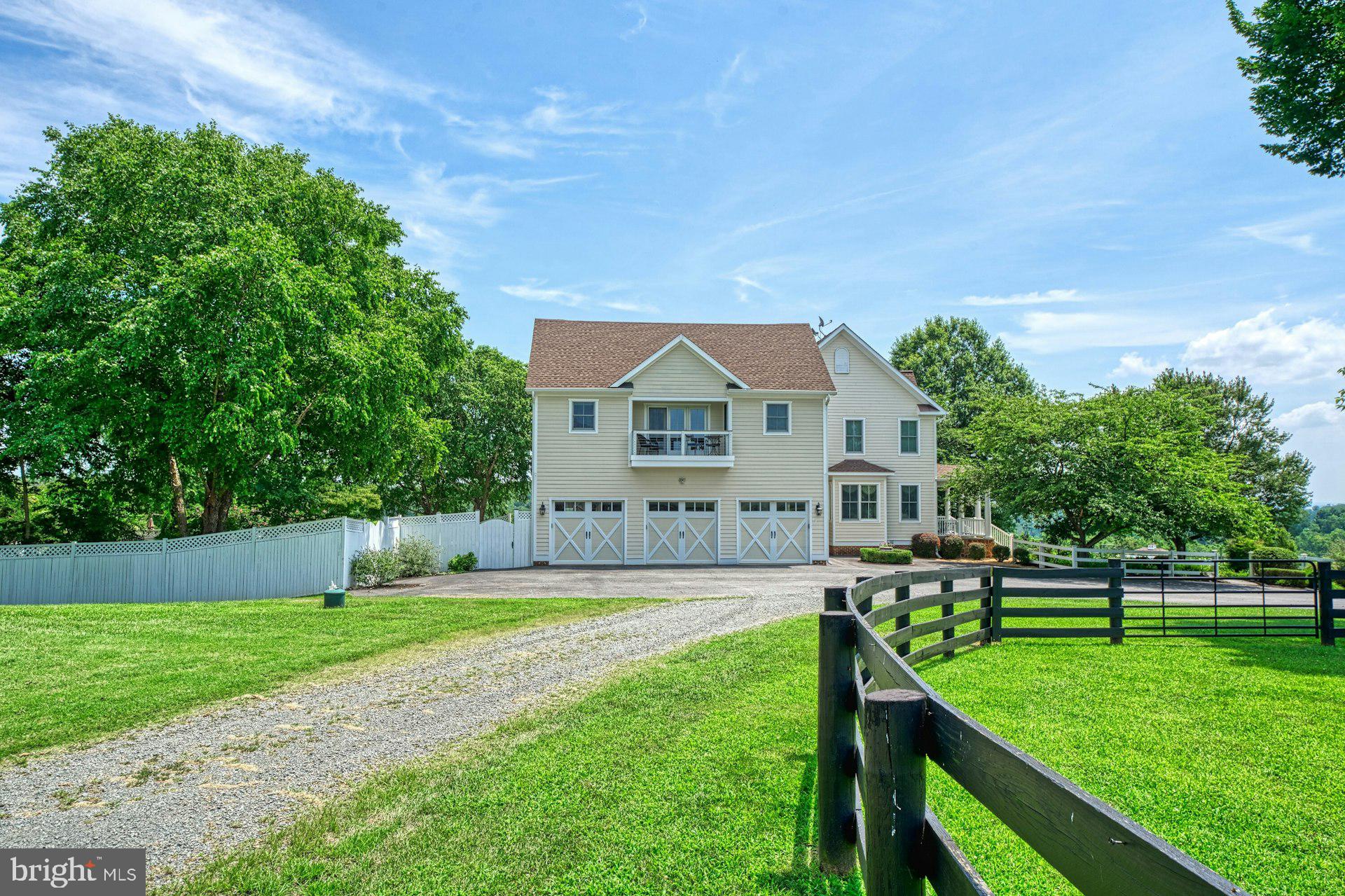 BEACON HILL - Residential