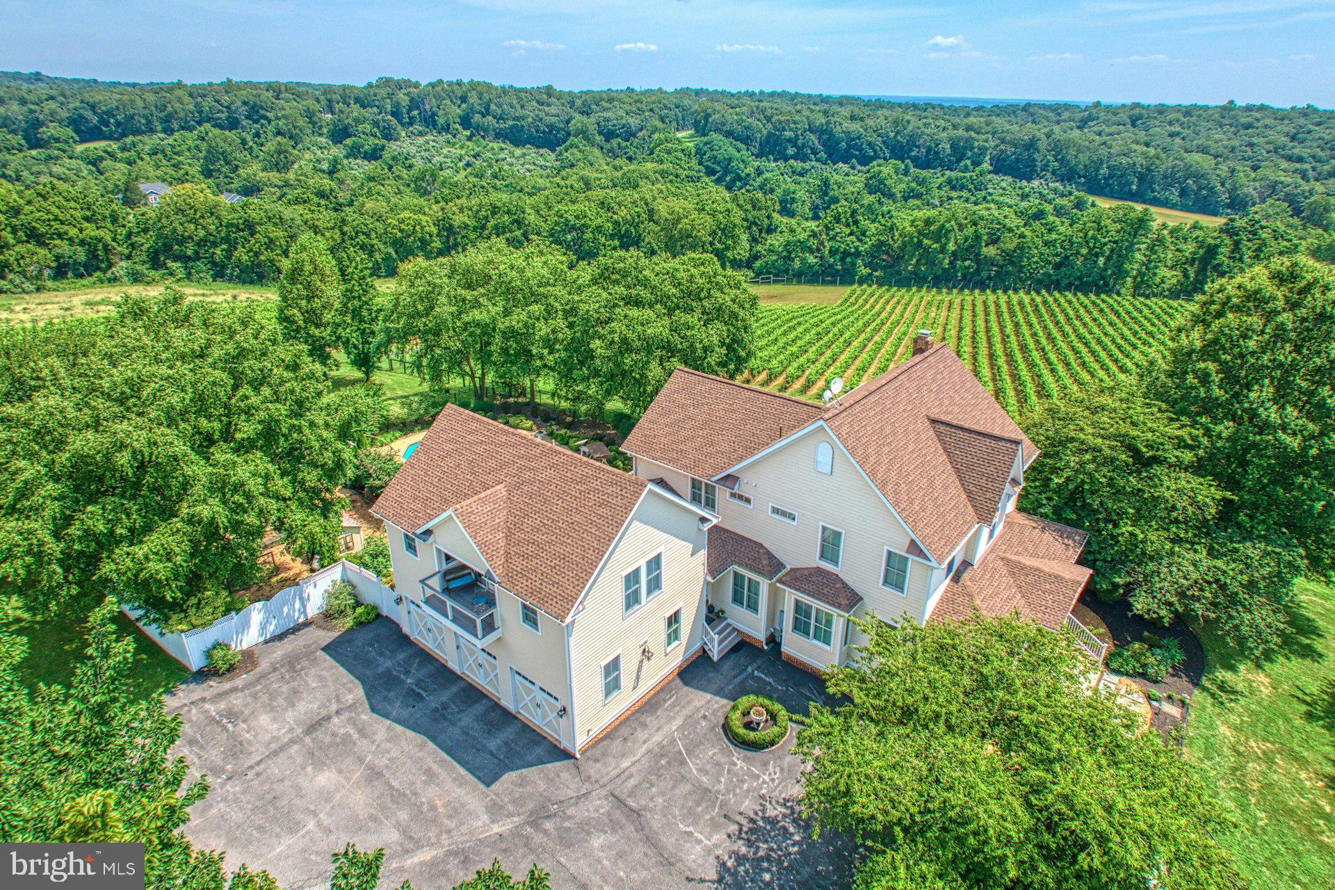 BEACON HILL - Residential